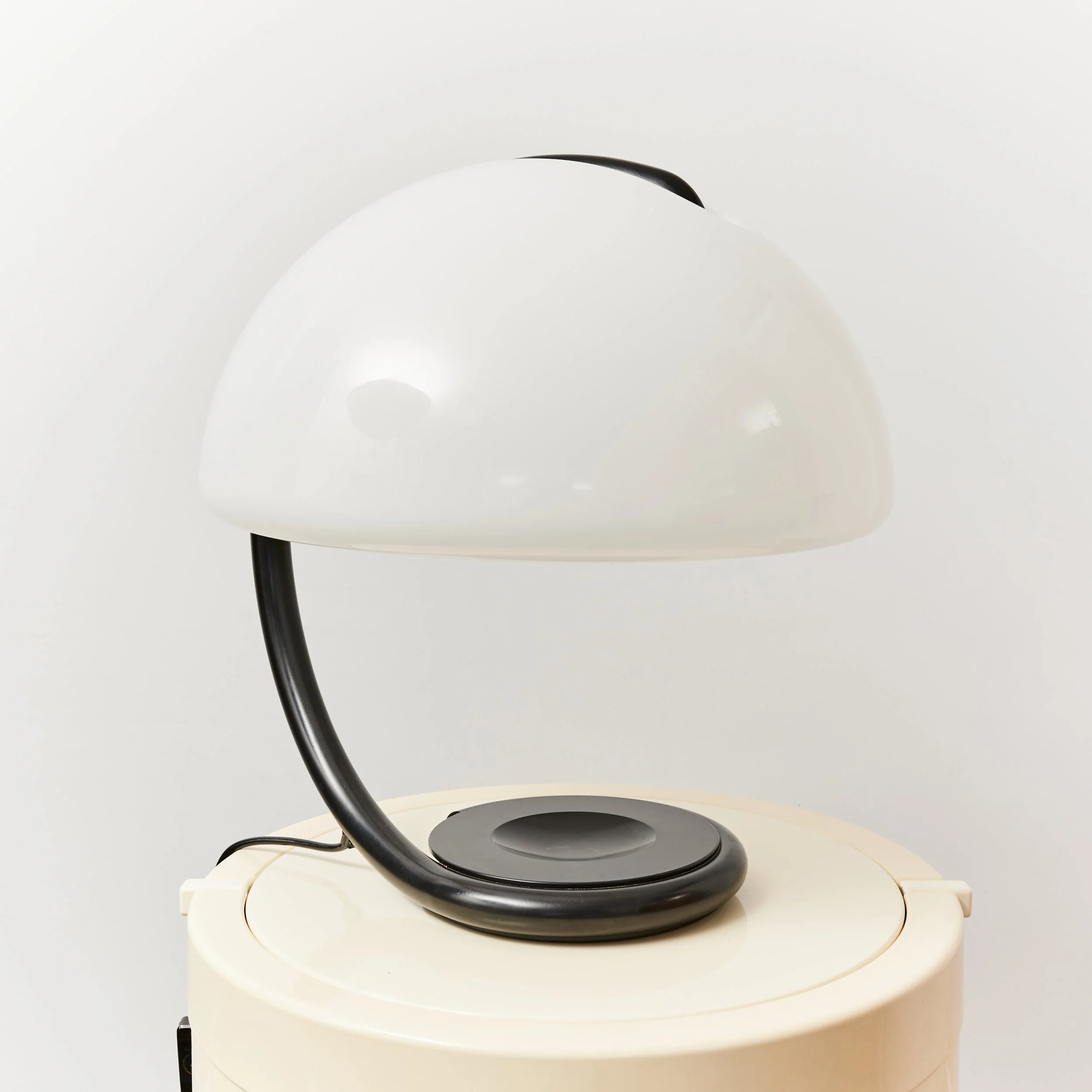 vintage.serpente.table.lamp.black.elio.martinelli.luce.mod.599.1970 3.jpg