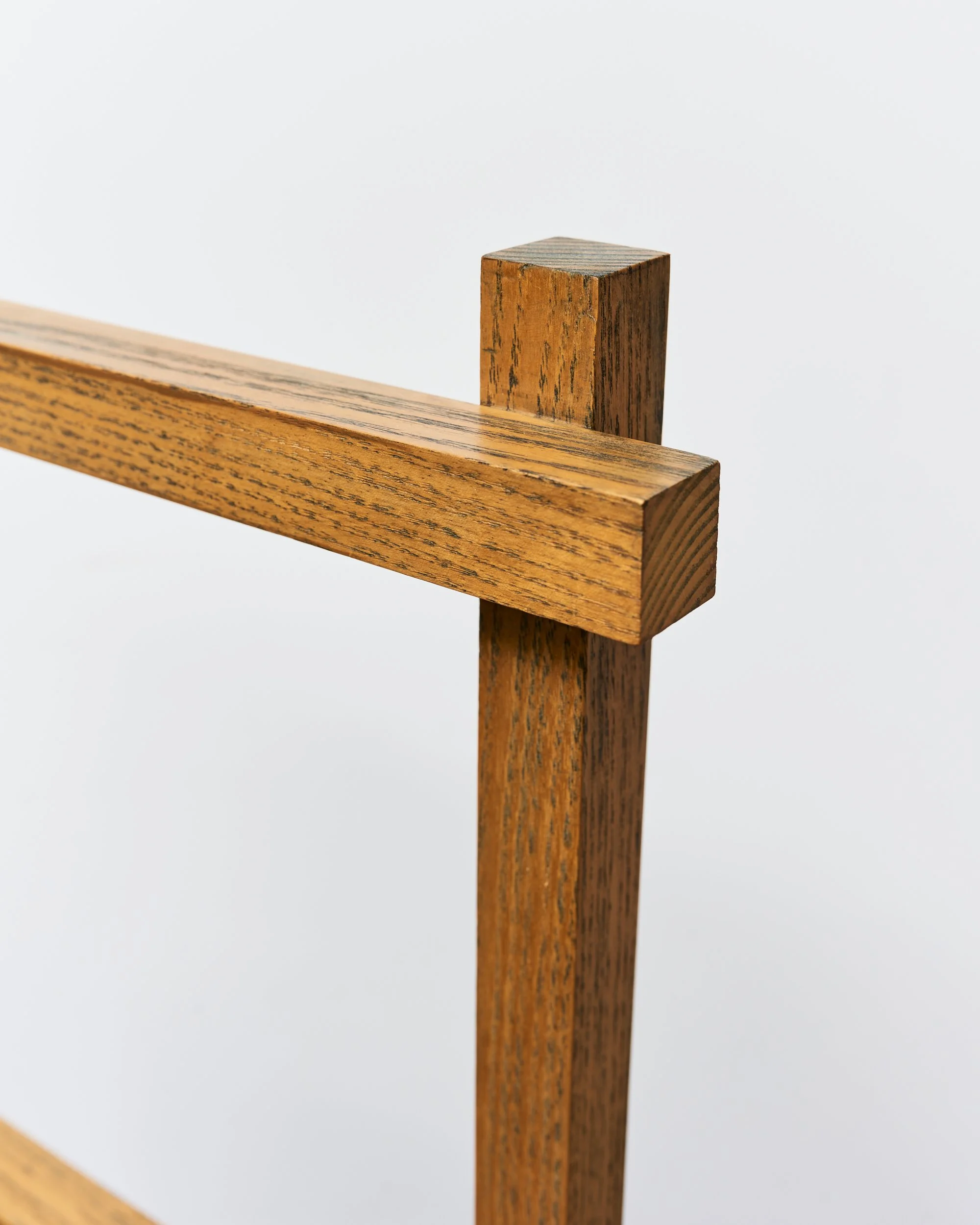 gerrit.rietveld.de.stijl.style.chair.1980.postmodern 7.jpg