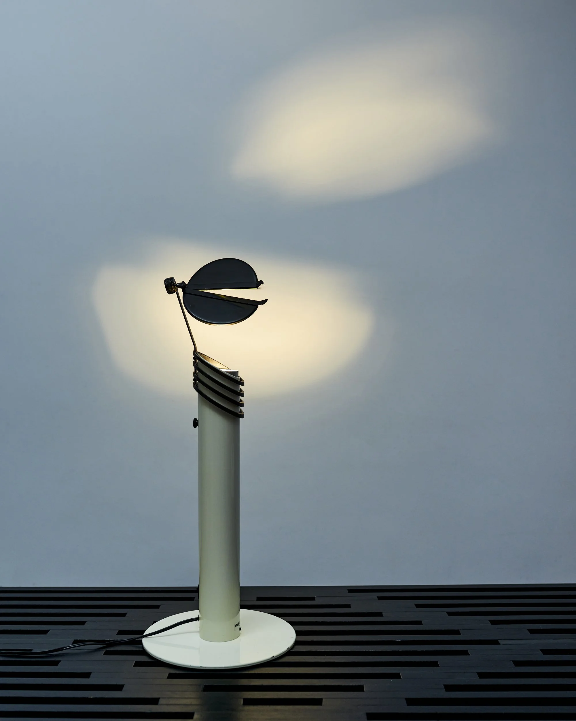 atelje.lyktan.scarab.skarabe.uplighter.mirrors.stig.ahlstrom.clas.kock.lars.bylund.1983 8.jpg