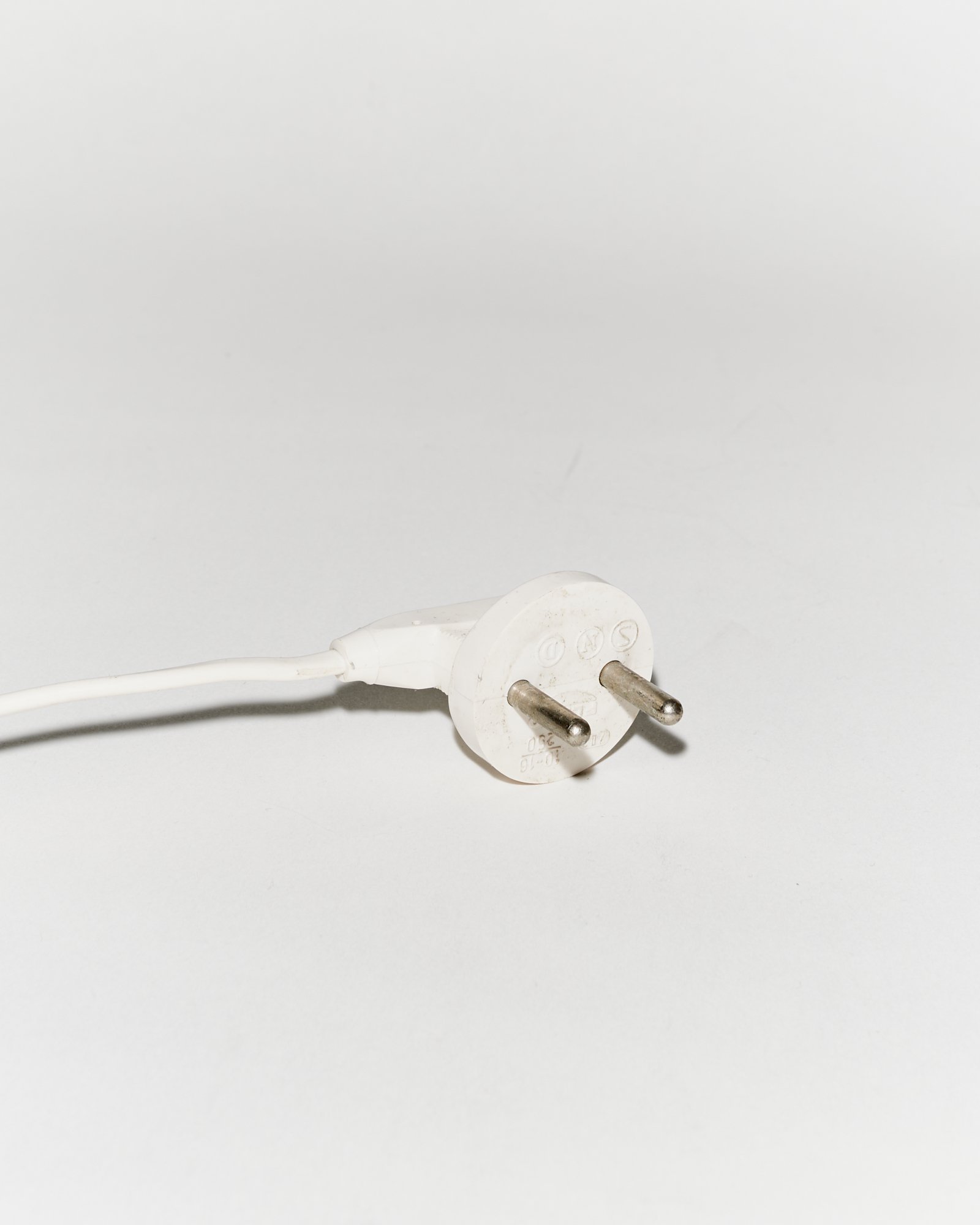 space.age.hemi.klot.3.swedish.wall.lampfurniture12687.jpg
