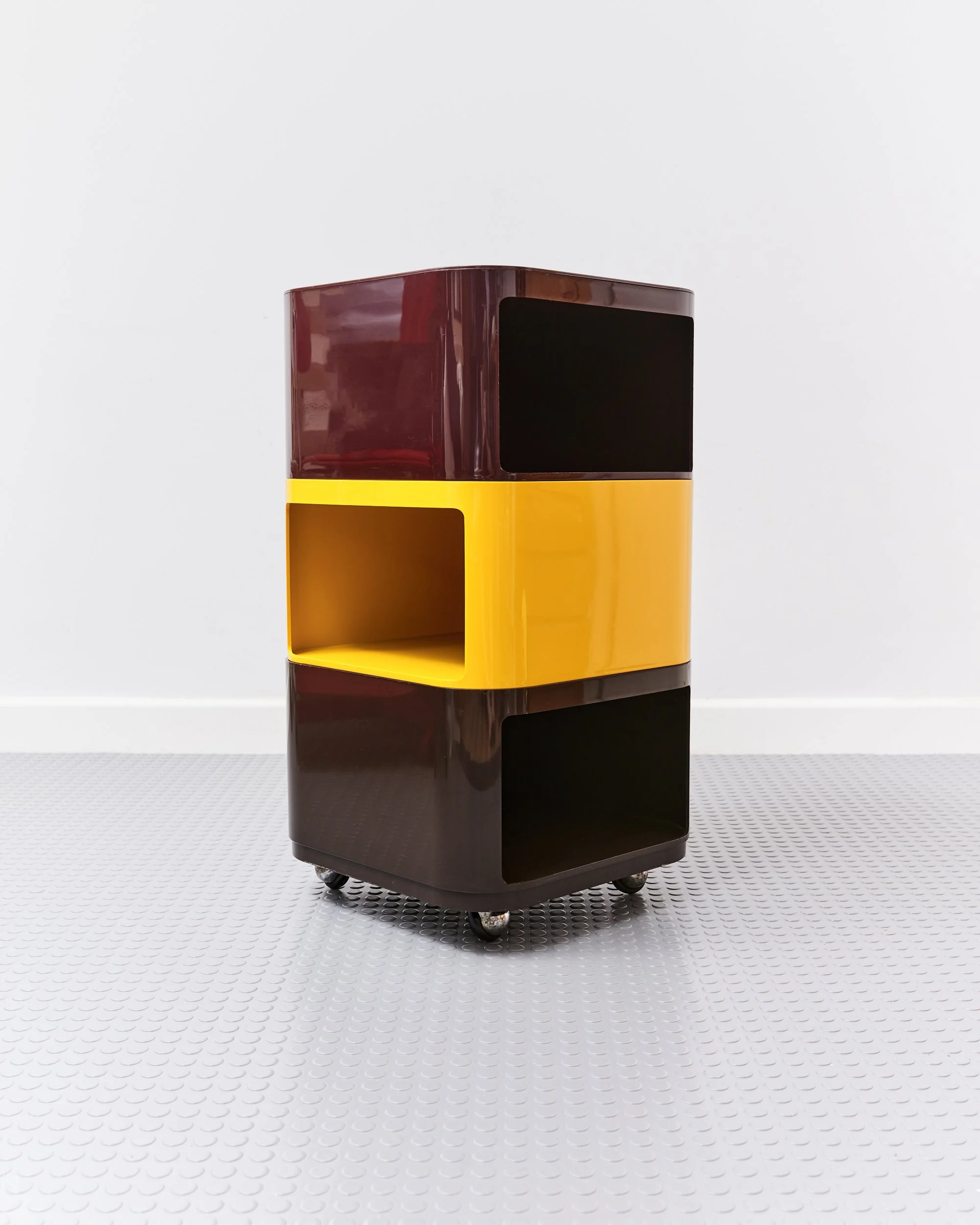 componibili.storage.unit.anna.castelli.kartell.1960.brown.yellow.space.age.jpg