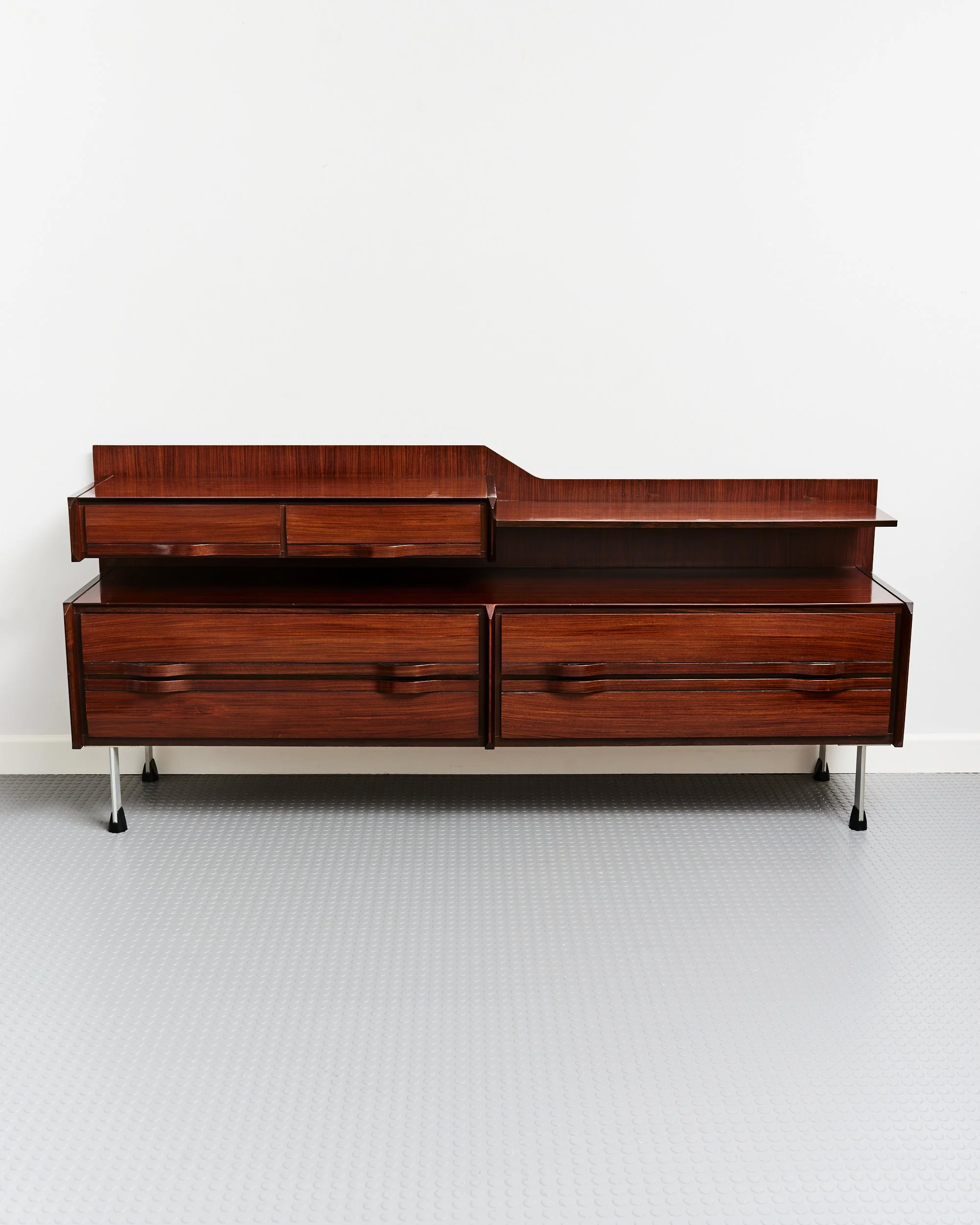 sideboard.rosewood.la.sorgente.dei.mobili.arosio.brianza.gianfranco.frattini.1960 3.jpg