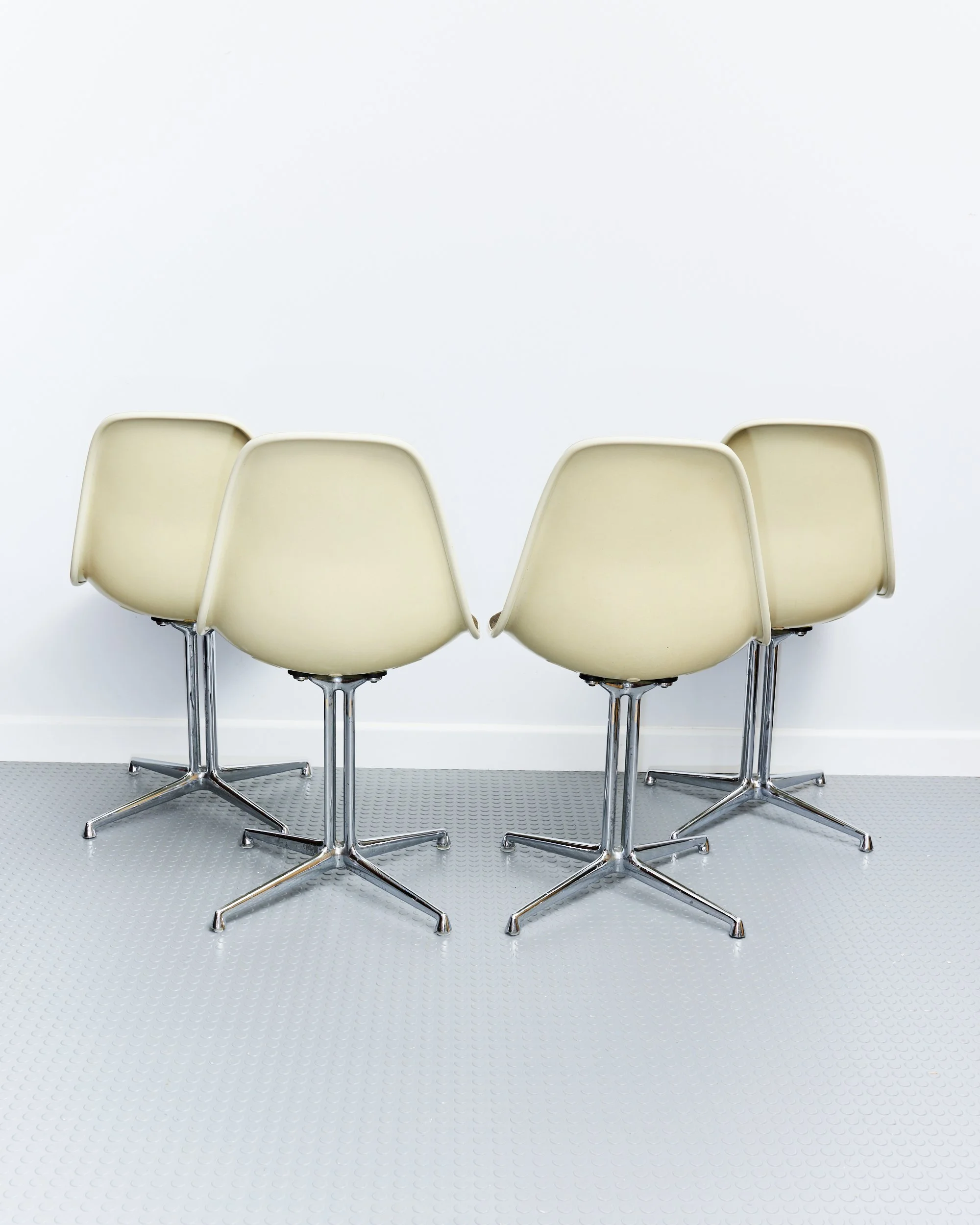 la.fonda.dining.chairs.charles.ray.eames.herman.miller.fehlbaum.1970 1.jpg