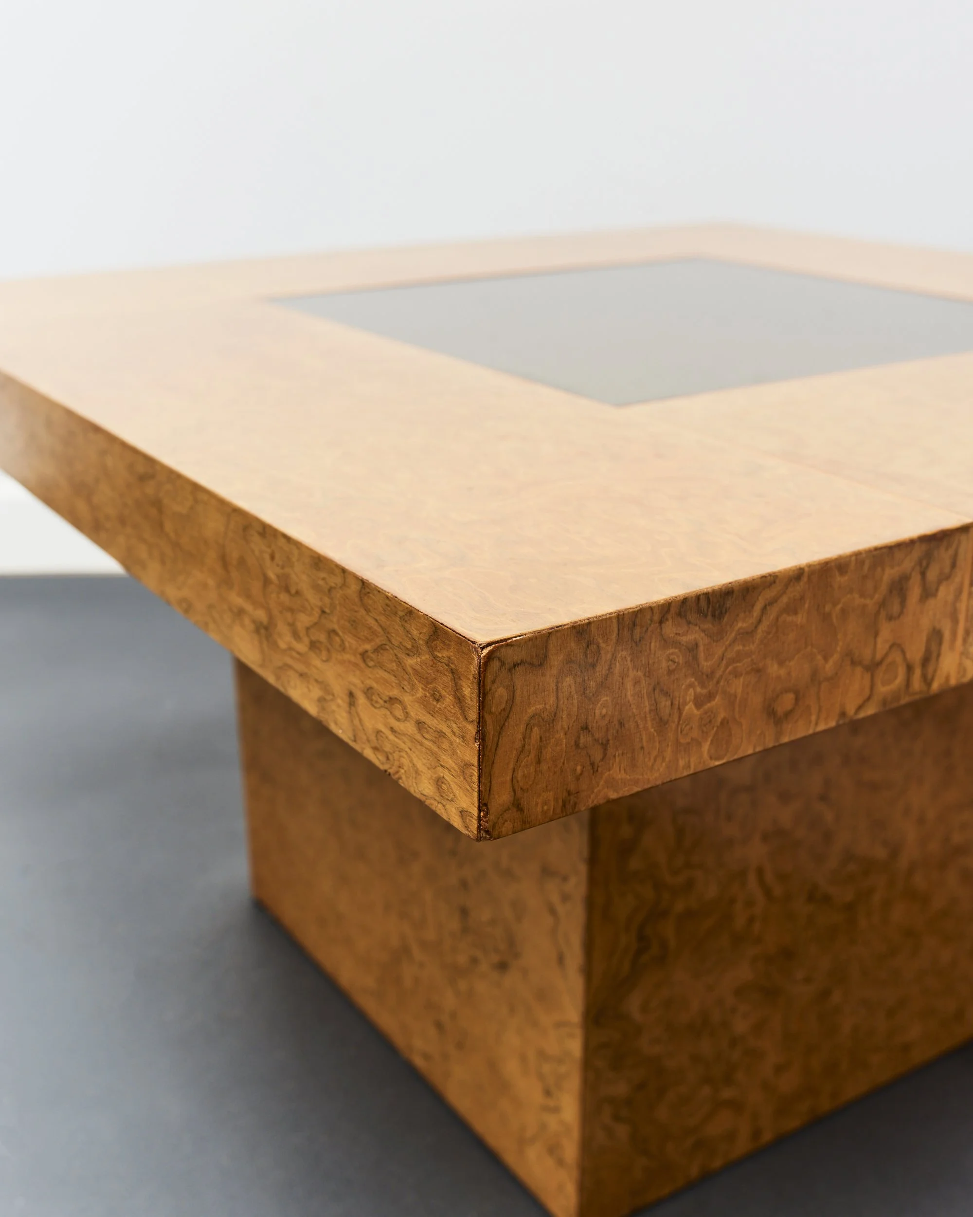 g.plan.burr.elm.veneer.mirrored.island.coffee.table.1970.r.a.bird.birds.eye.veneer 4.jpg