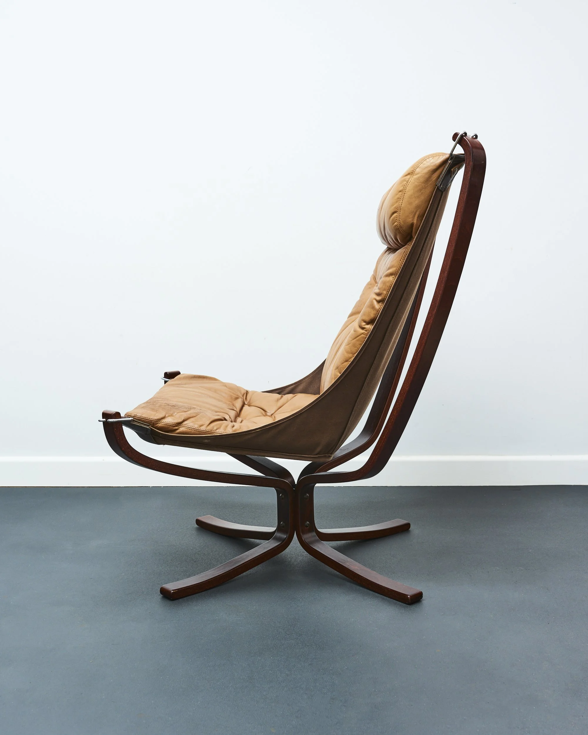 falcon.chair.footstool.sigurd.ressell.vatne.mobler.1970 5.jpg