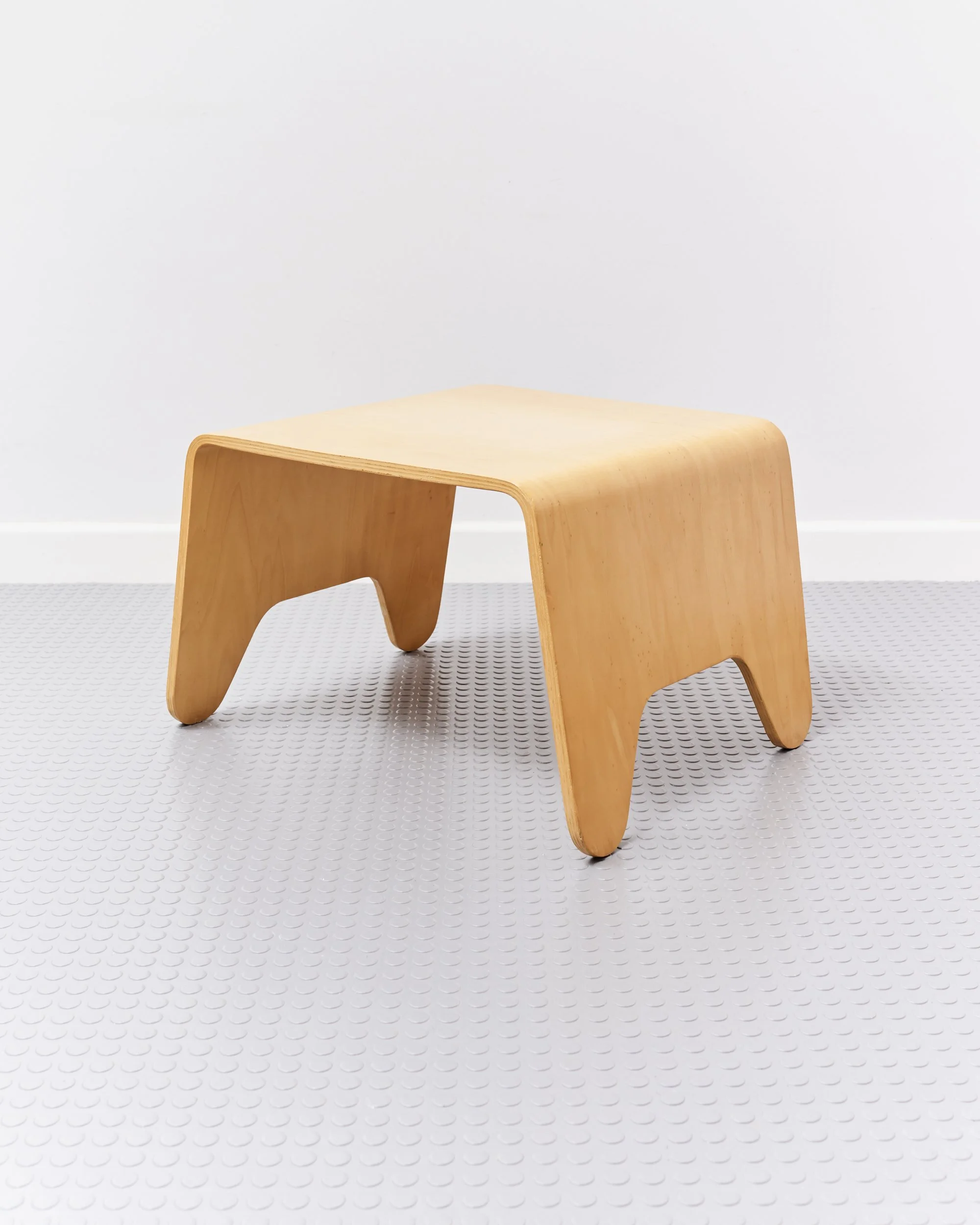 ikea.folkestorp.coffee.table.stool.bent.plywood.lisa.norinder.1990 1.jpg