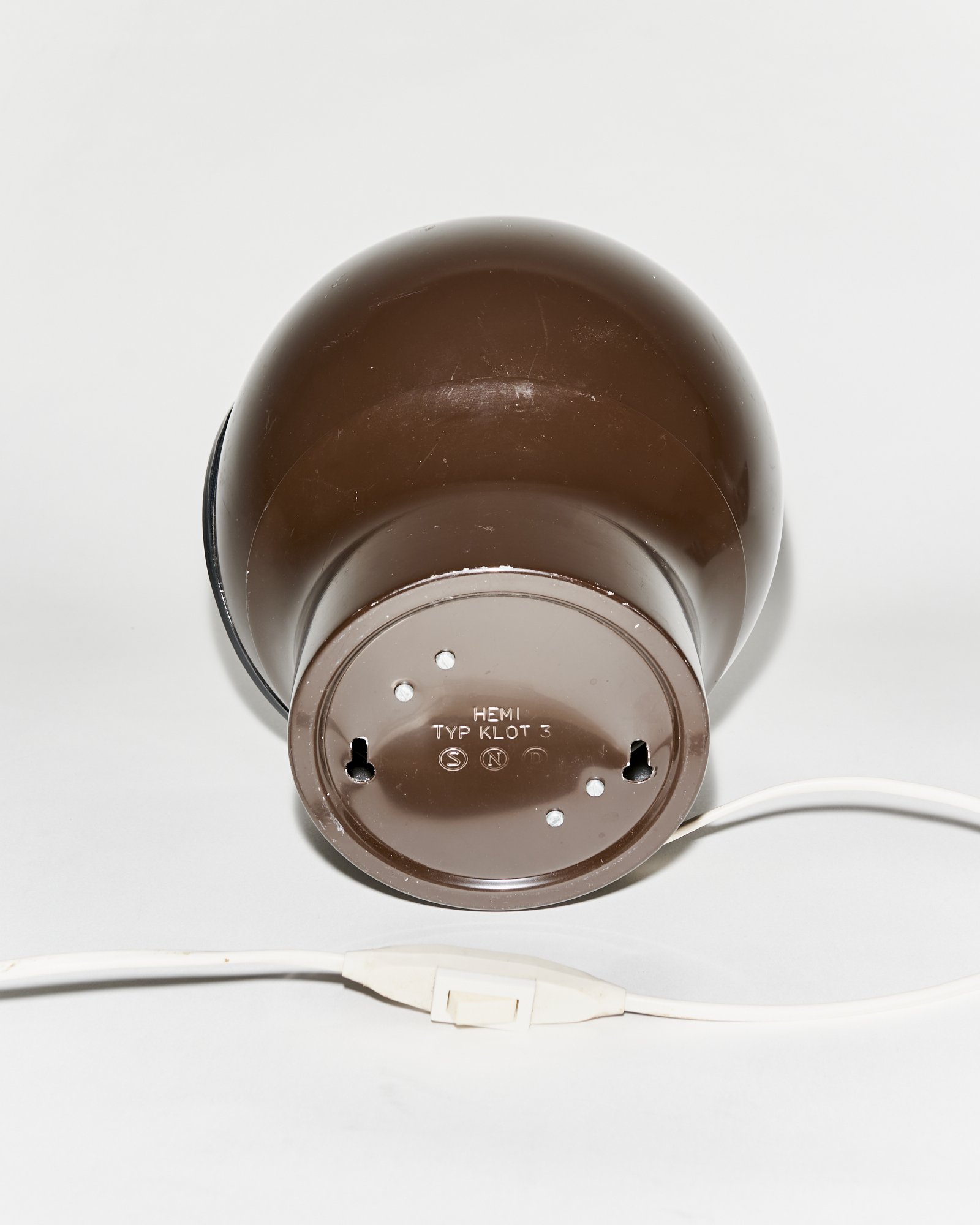 space.age.hemi.klot.3.swedish.wall.lampfurniture12685.jpg
