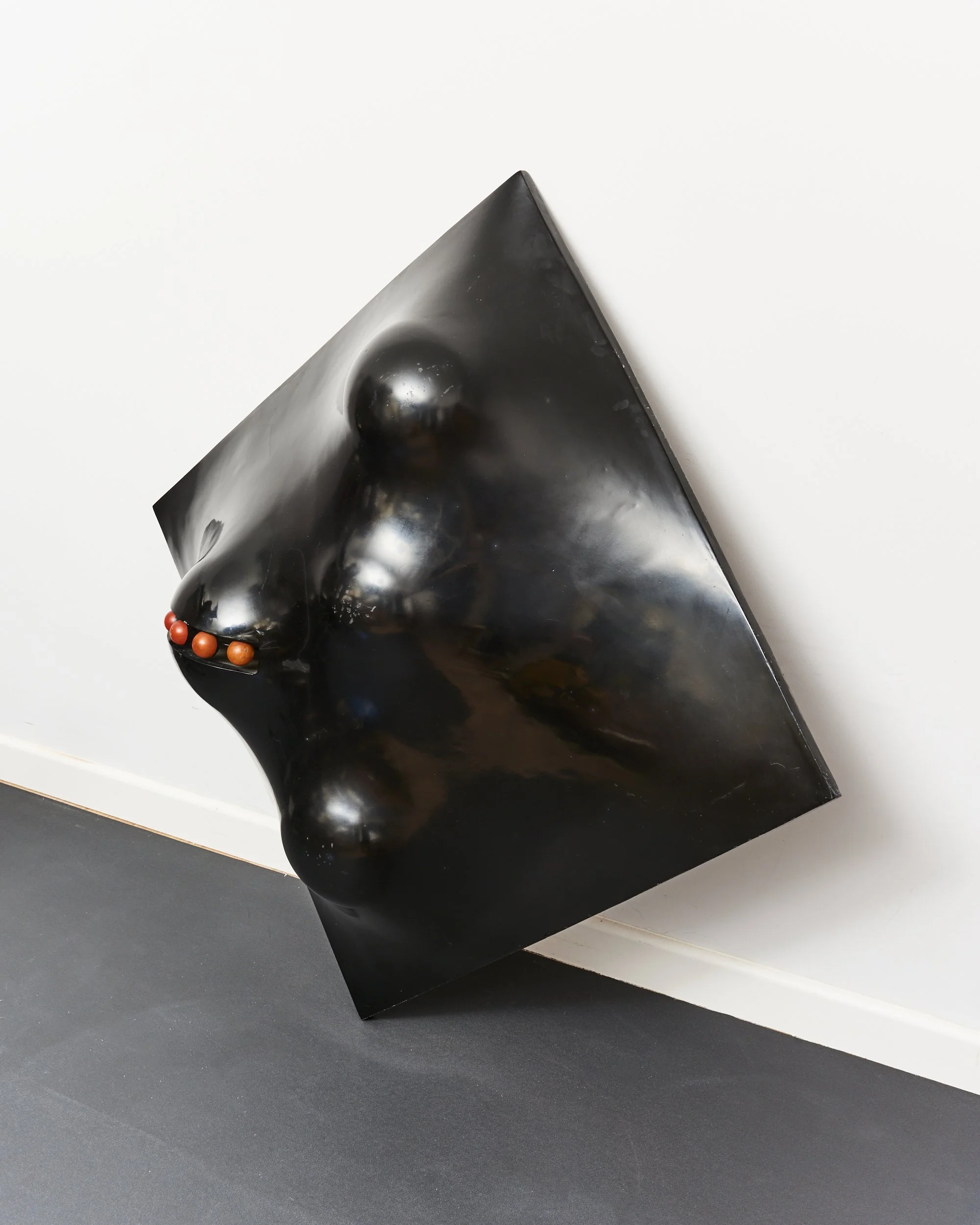 derek.carruthers.kinetic.wall.art.pulse.1966.fibre.glass.resin 4.jpg