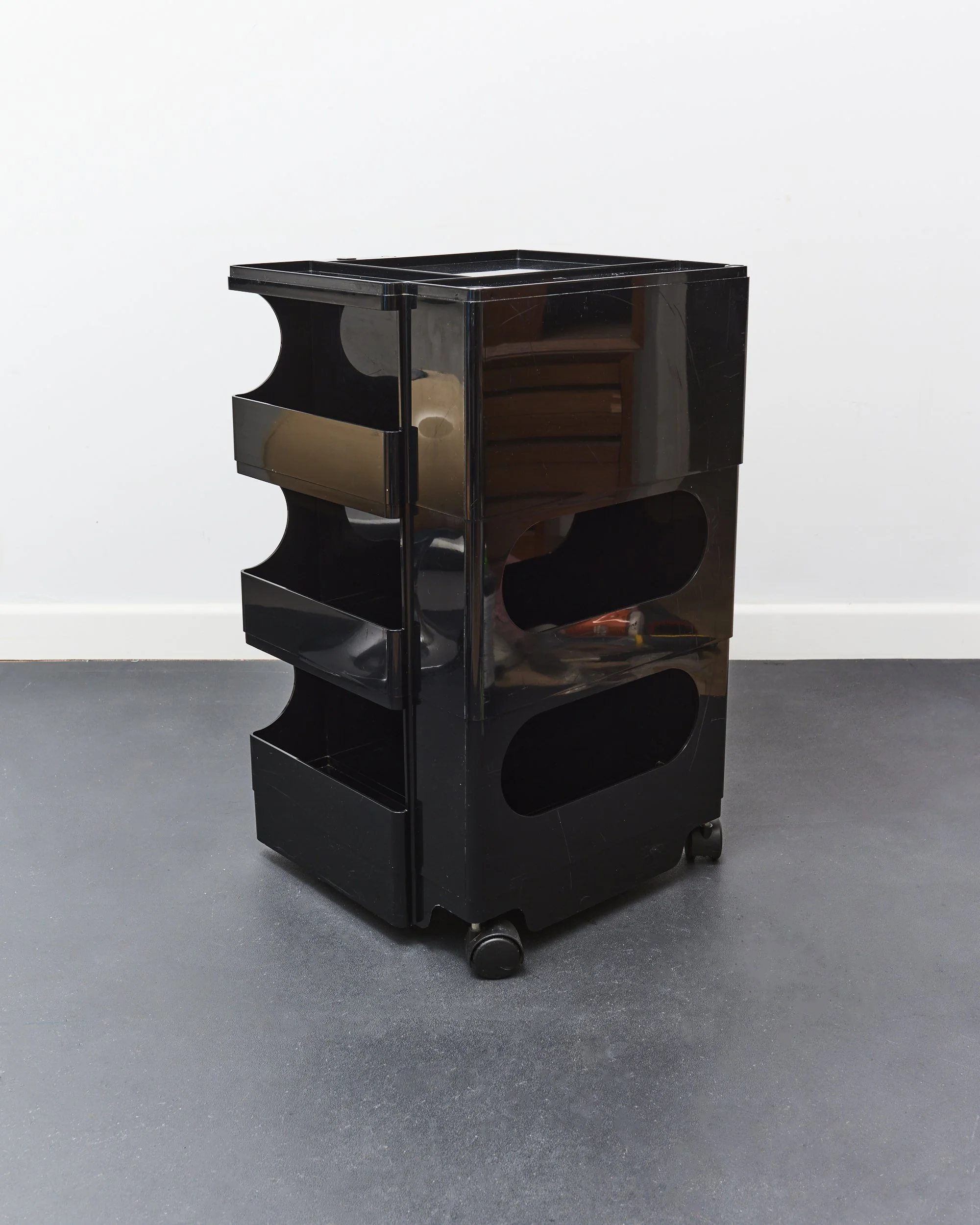 vintage.joe.colombo.boby.trolley.bieffplast.black.italy.1970 1.jpg