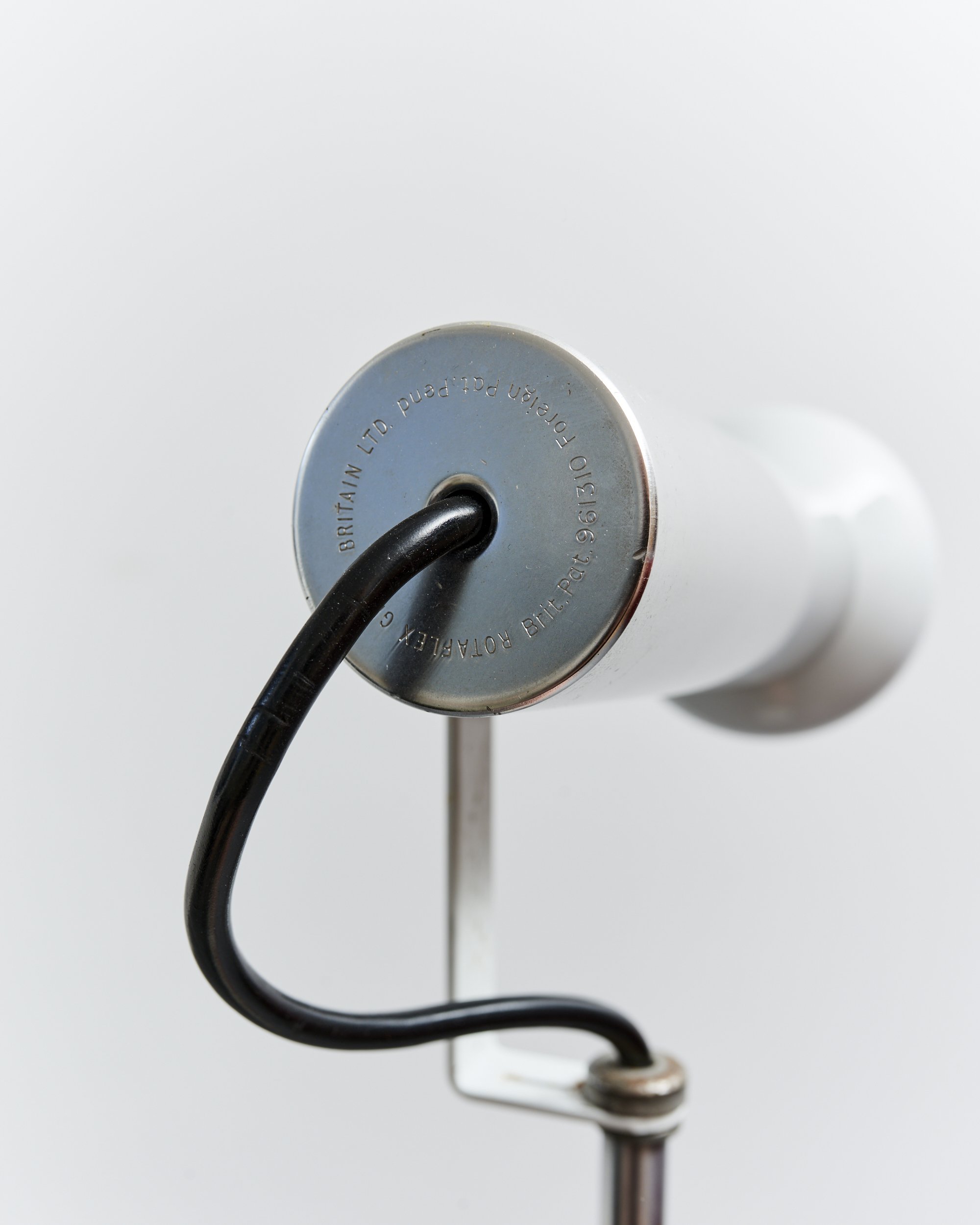 john.sylvia.reid.floor.lamp.rotaflex.1960.minimalism.modernist 6.jpg