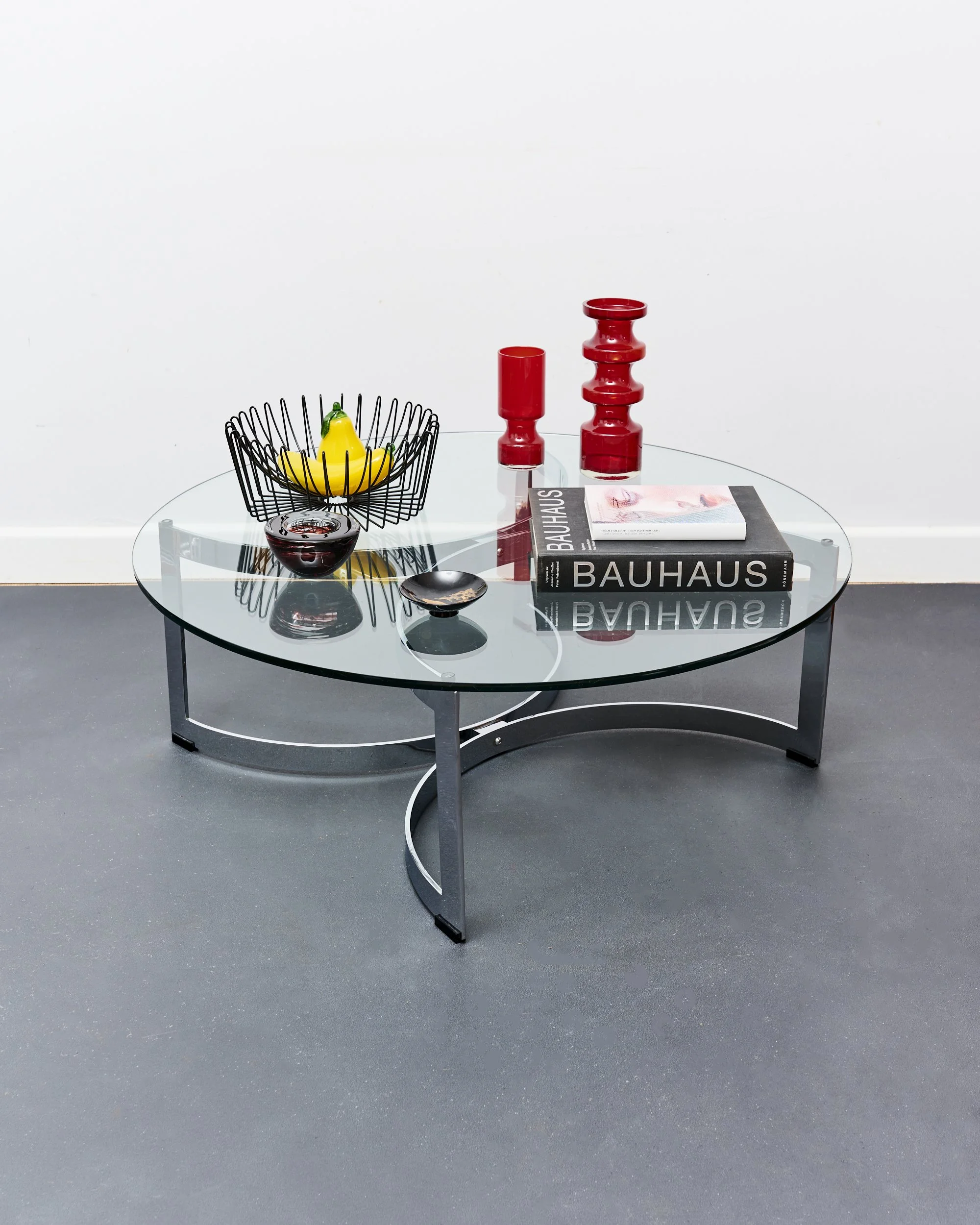 merrow.associates.richard.young.model.341.c.coffee.table.modernist.glass.chrome.1970 4.jpg