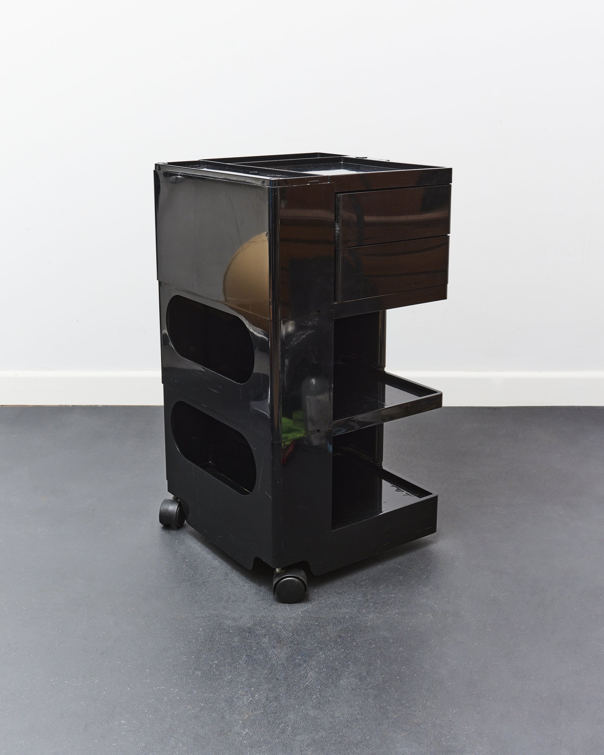 vintage.joe.colombo.boby.trolley.bieffplast.black.italy.1970 2.jpg