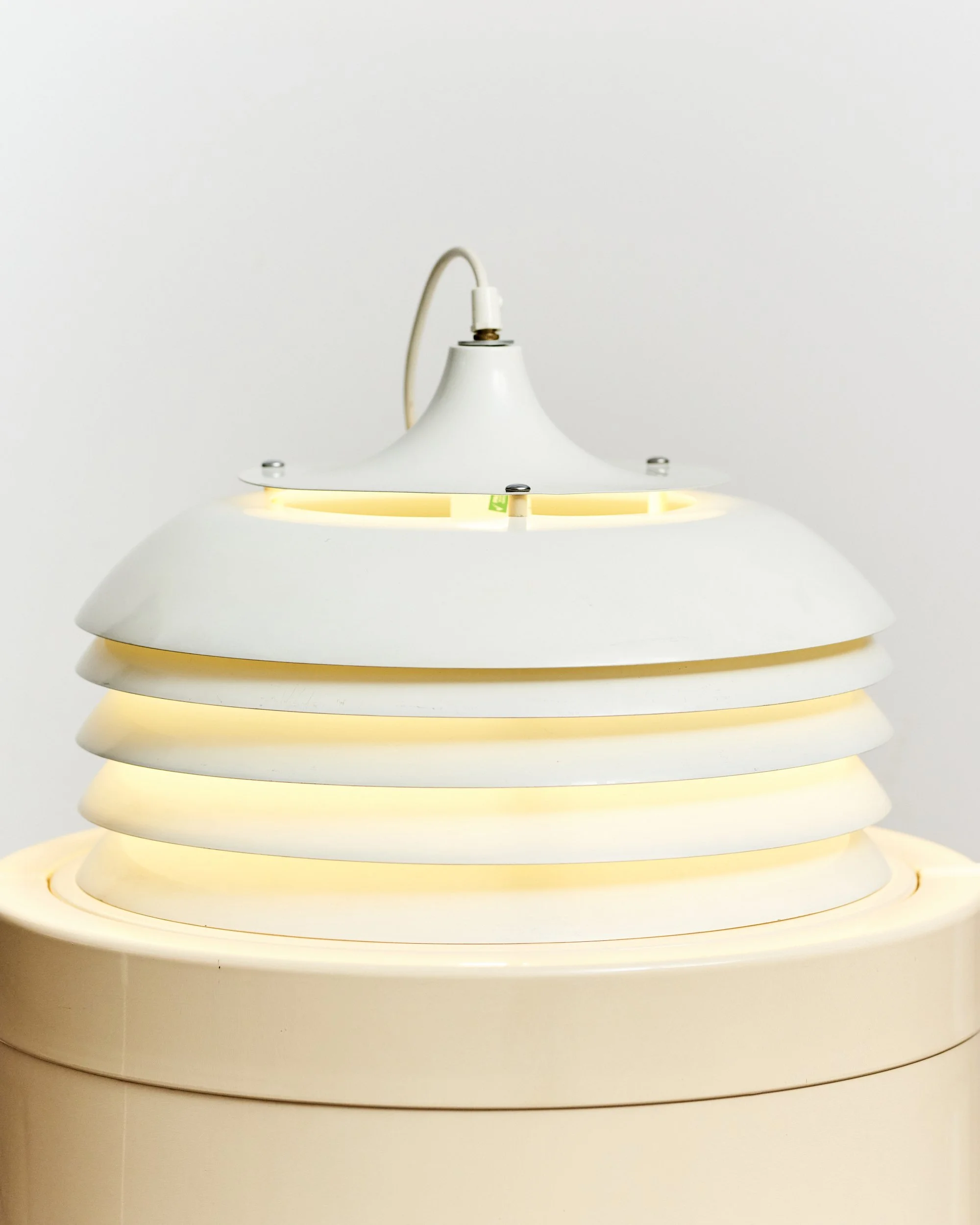 hans.agne.jakobsson.markaryd.sweden.lamingo.t742.pendant.lamp.1960.jpg