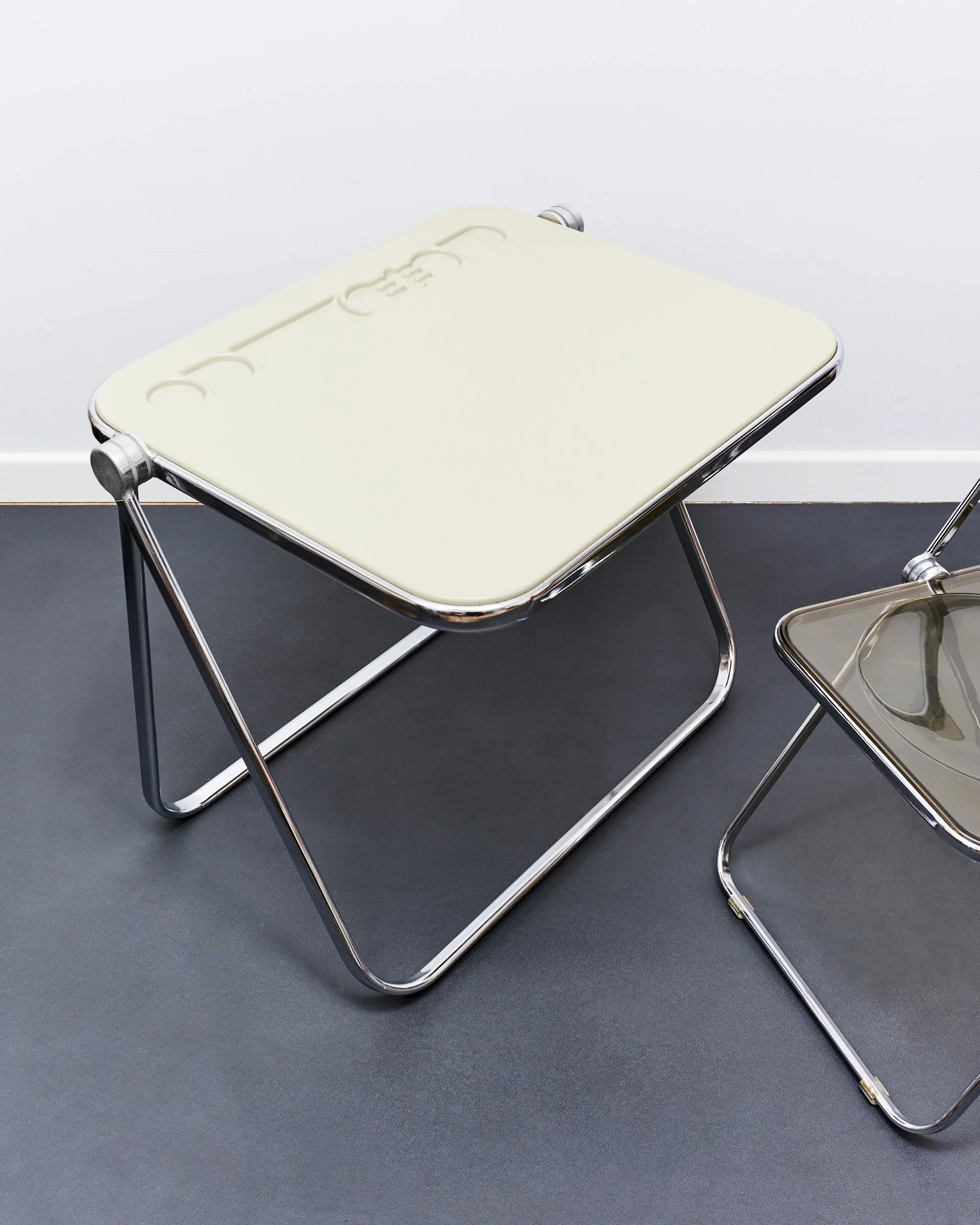 platone.desk.plia.chair.giancarlo.piretti.anonima.castelli.1970 1.jpg