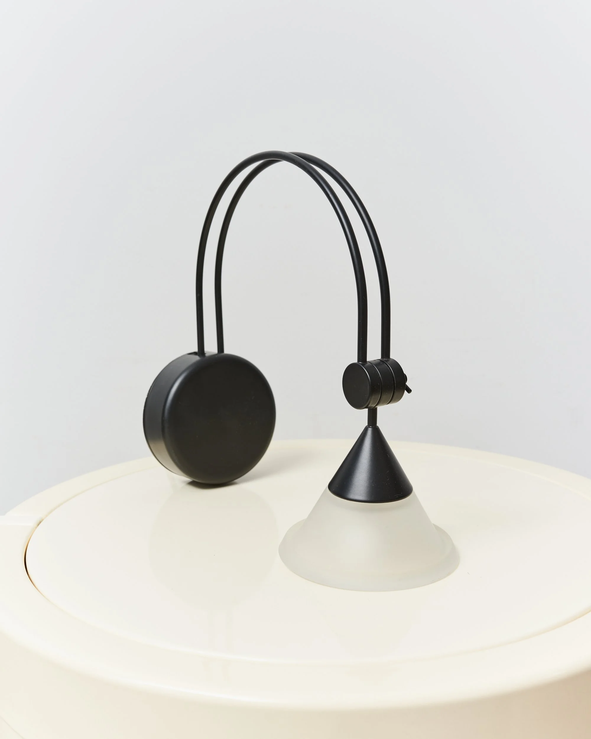 Vintage Adjustable Arc Wall Lamp Sconce with Glass Shade by Tronconi Italy C.1980 Postmodern