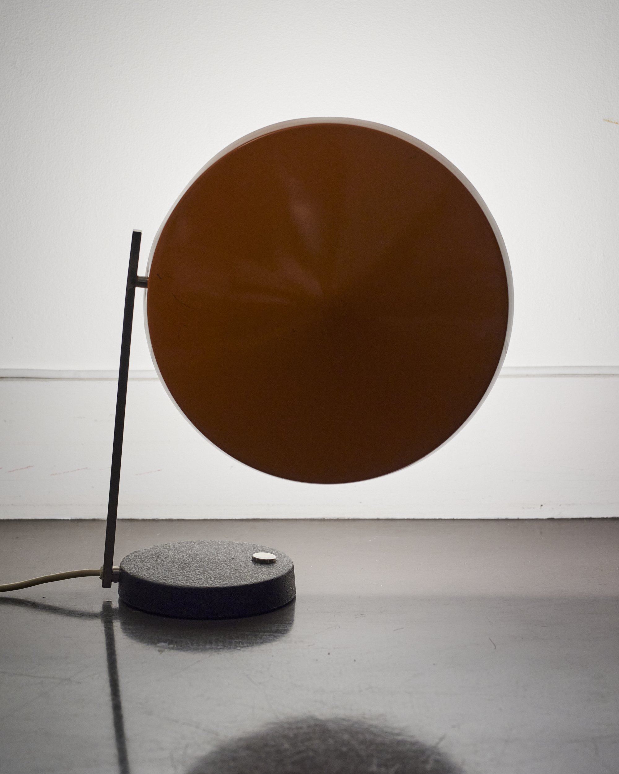 yellow.oslo.table.lamp.heinz.pfaender.hillebrand.1960s.mcm.mid.century.bauhaus 6.jpg