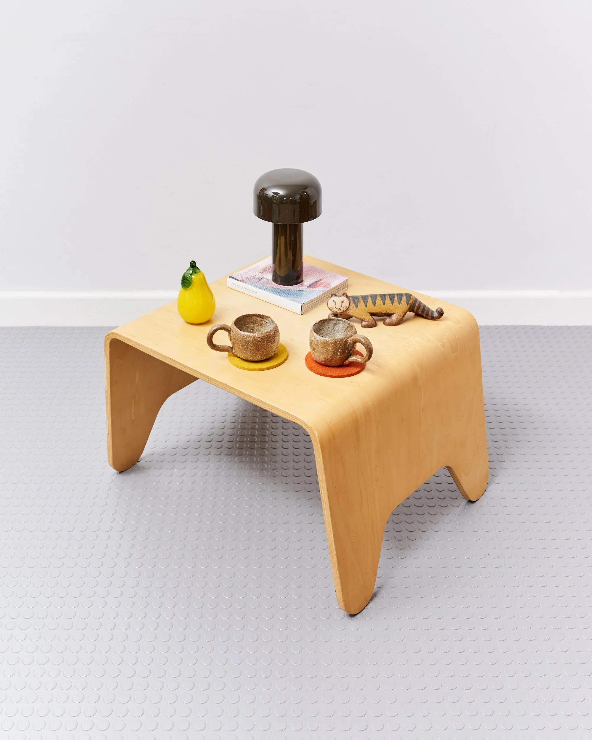 ikea.folkestorp.coffee.table.stool.bent.plywood.lisa.norinder.1990 3.jpg