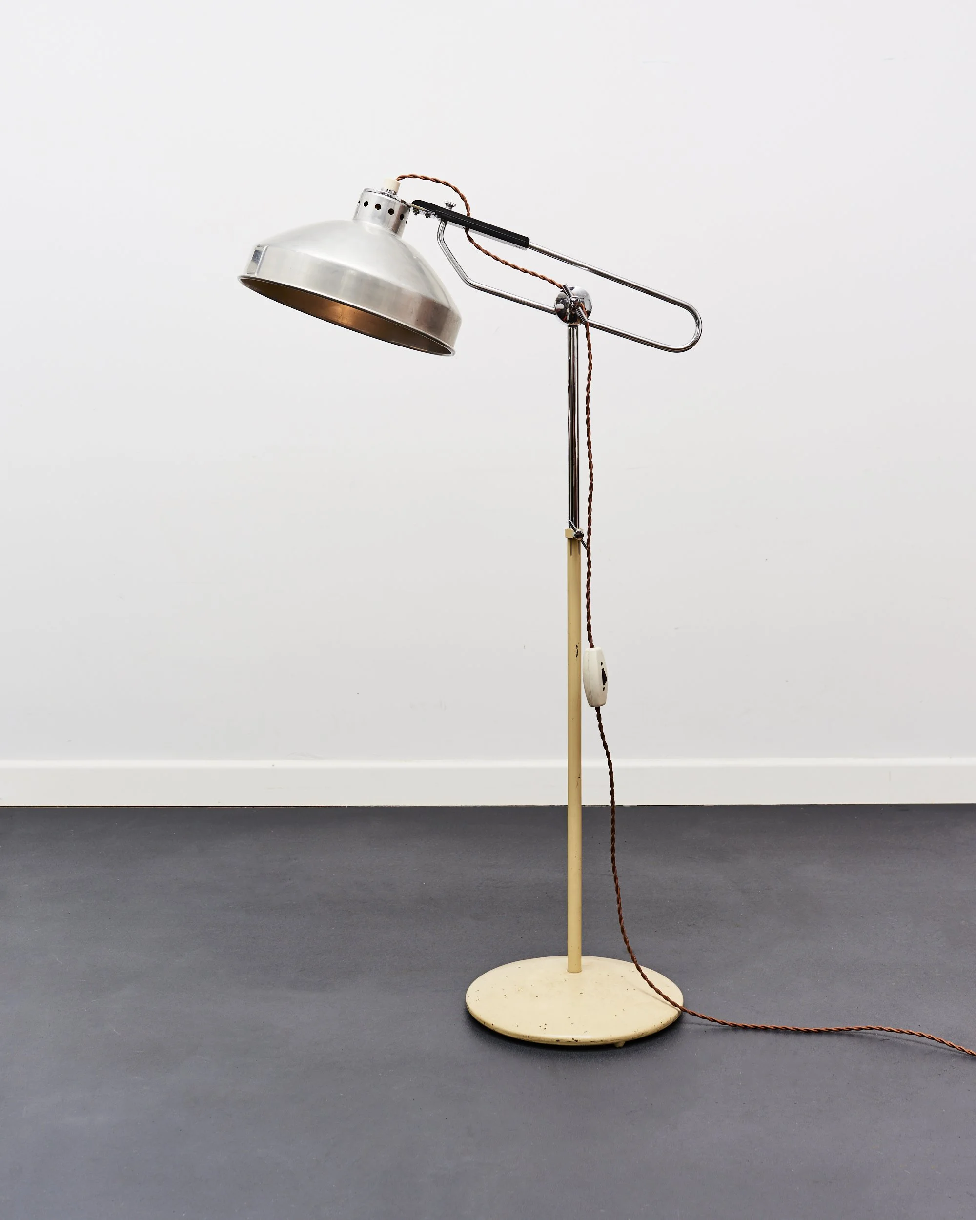 vintage.adjustable.heat.lamp.hospital.1950.retro.mcm 8.jpg