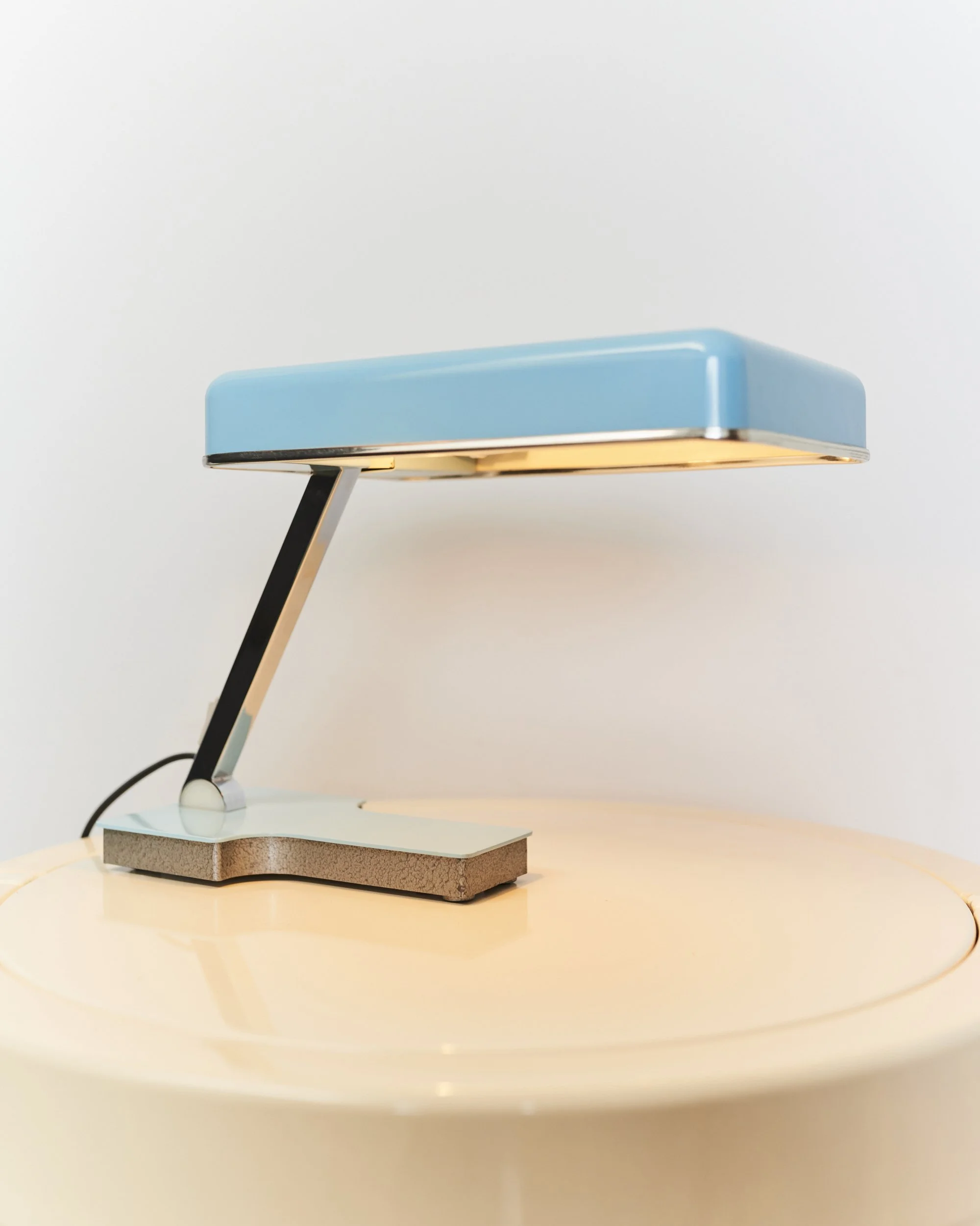 vintage.mini.fase.table.lamp.blue.thomas.diaz.1969 7.jpg