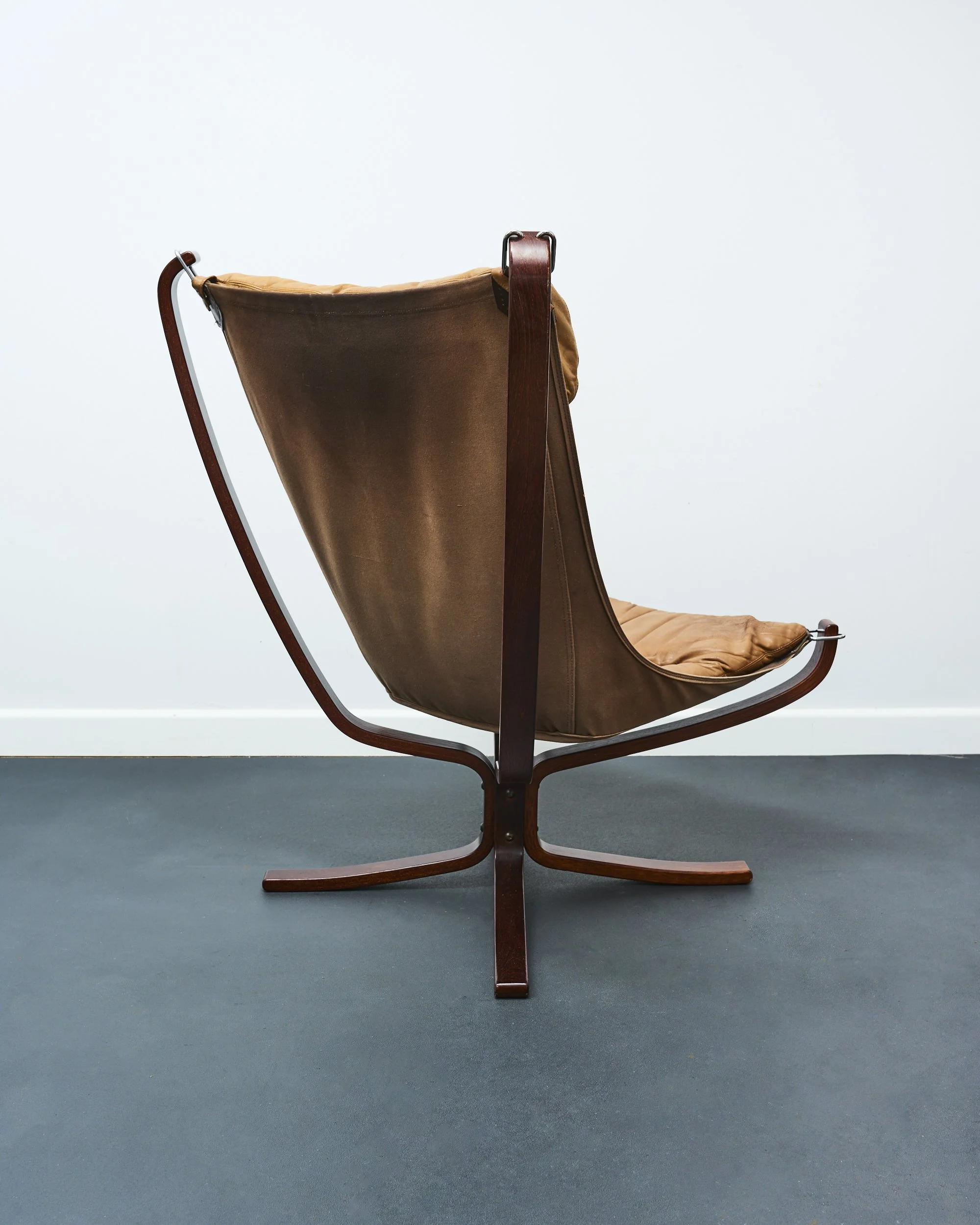 falcon.chair.footstool.sigurd.ressell.vatne.mobler.1970 4.jpg