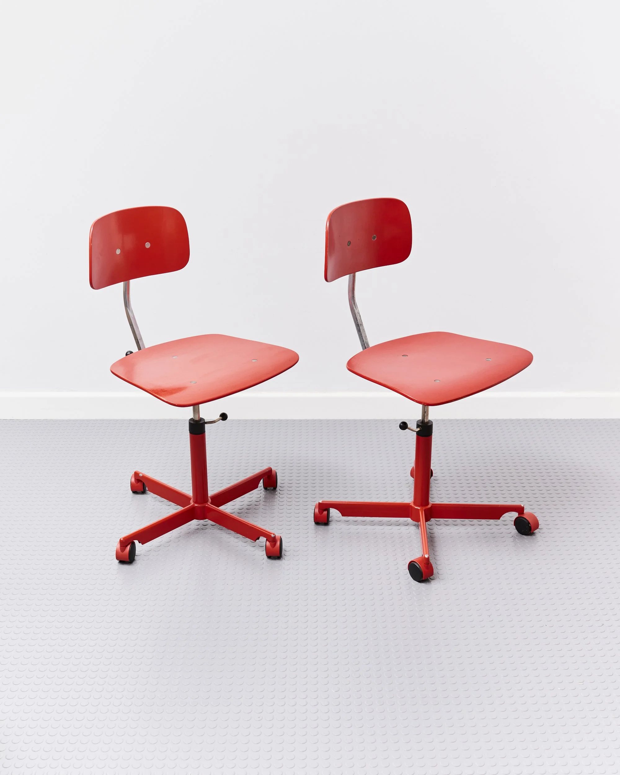 vintage.jorgen.rasmussen.kevi.task.architects.swivel.chair.1970.mid.century.danish 4.jpg