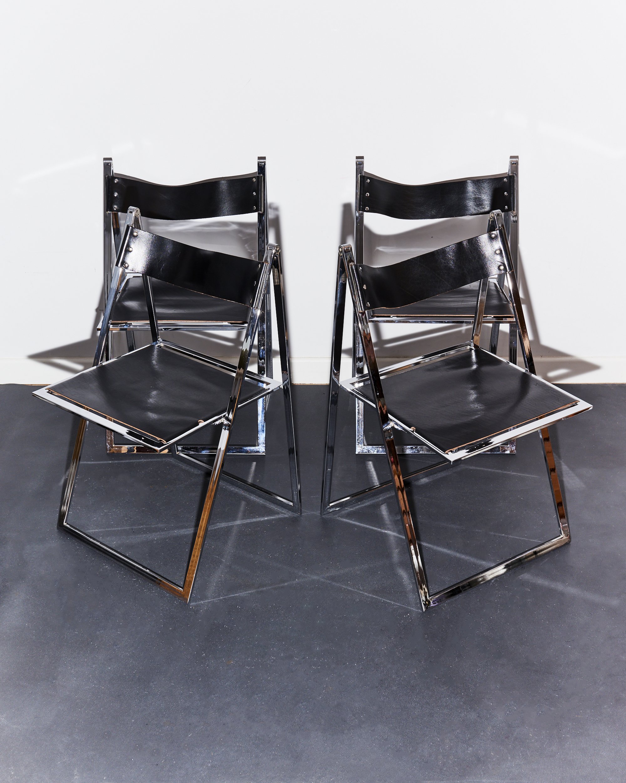 fontoni.geraci.elios.folding.chrome.leather.chair.1970.1980.colle.d.elsa 2.jpg