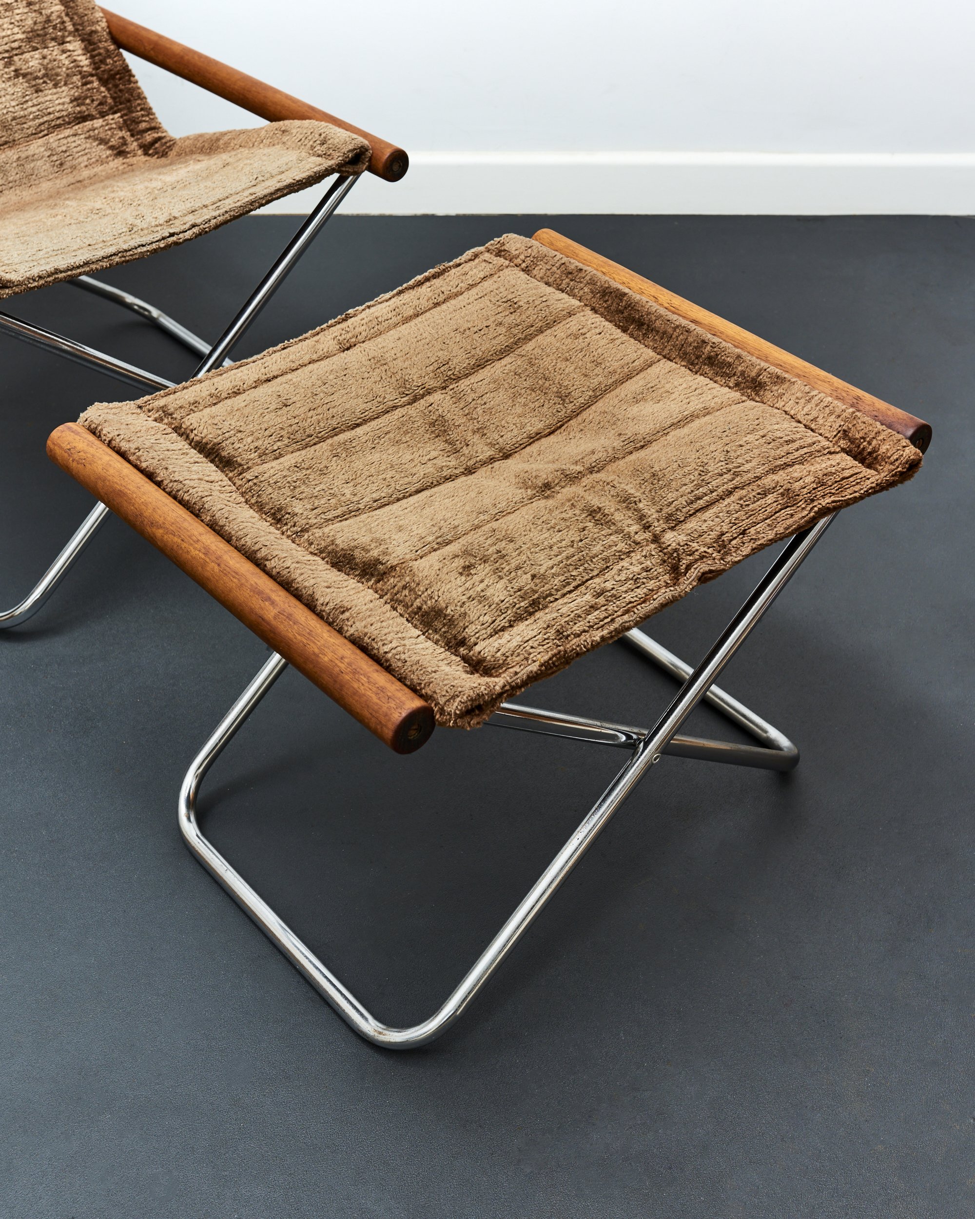 takeshi.nii.ny.chair.nychair.x.lounge.chair.footstool.folds.sling.1960 2.jpg