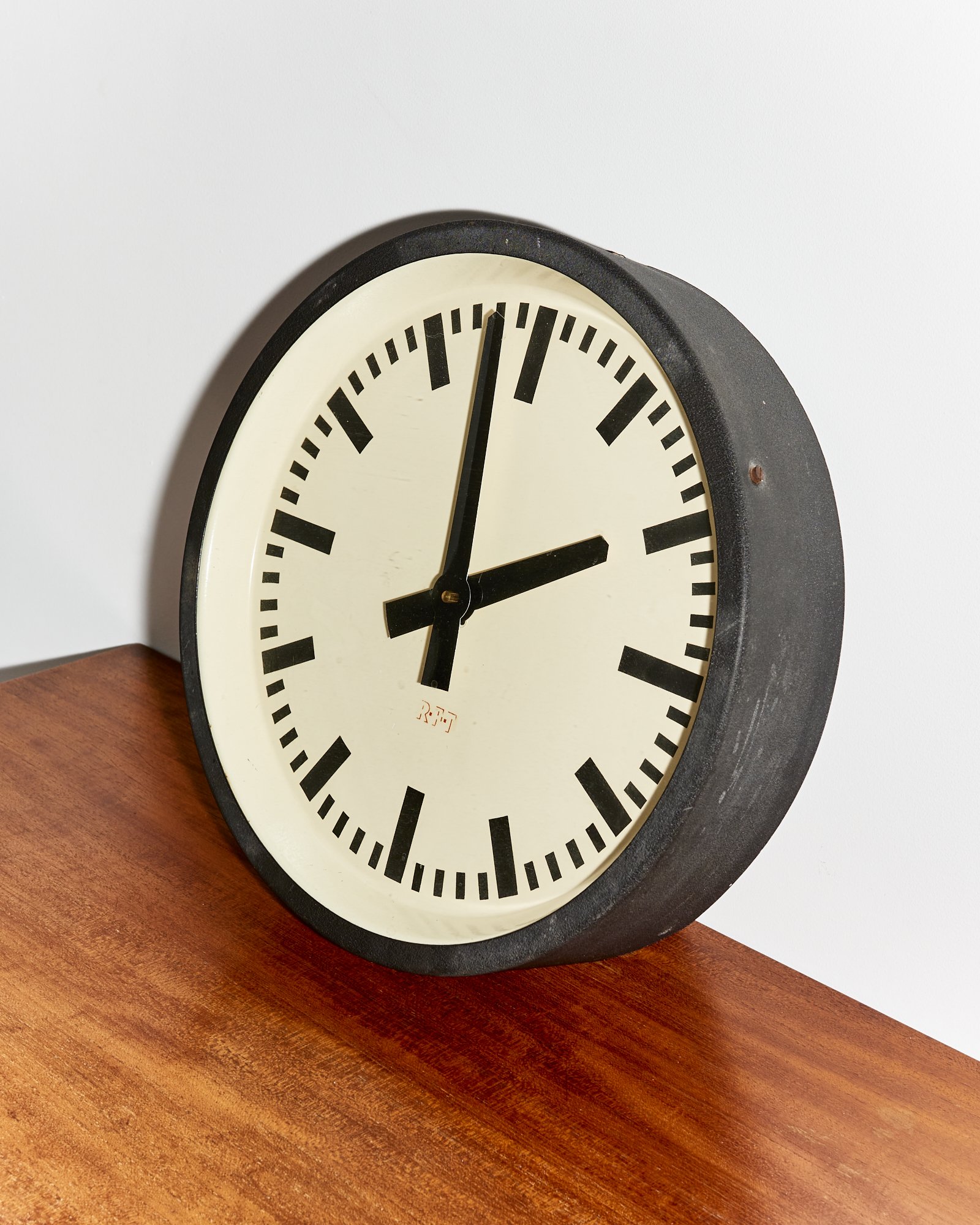 rft.wall.clock.german.50s.industrial 3.jpg