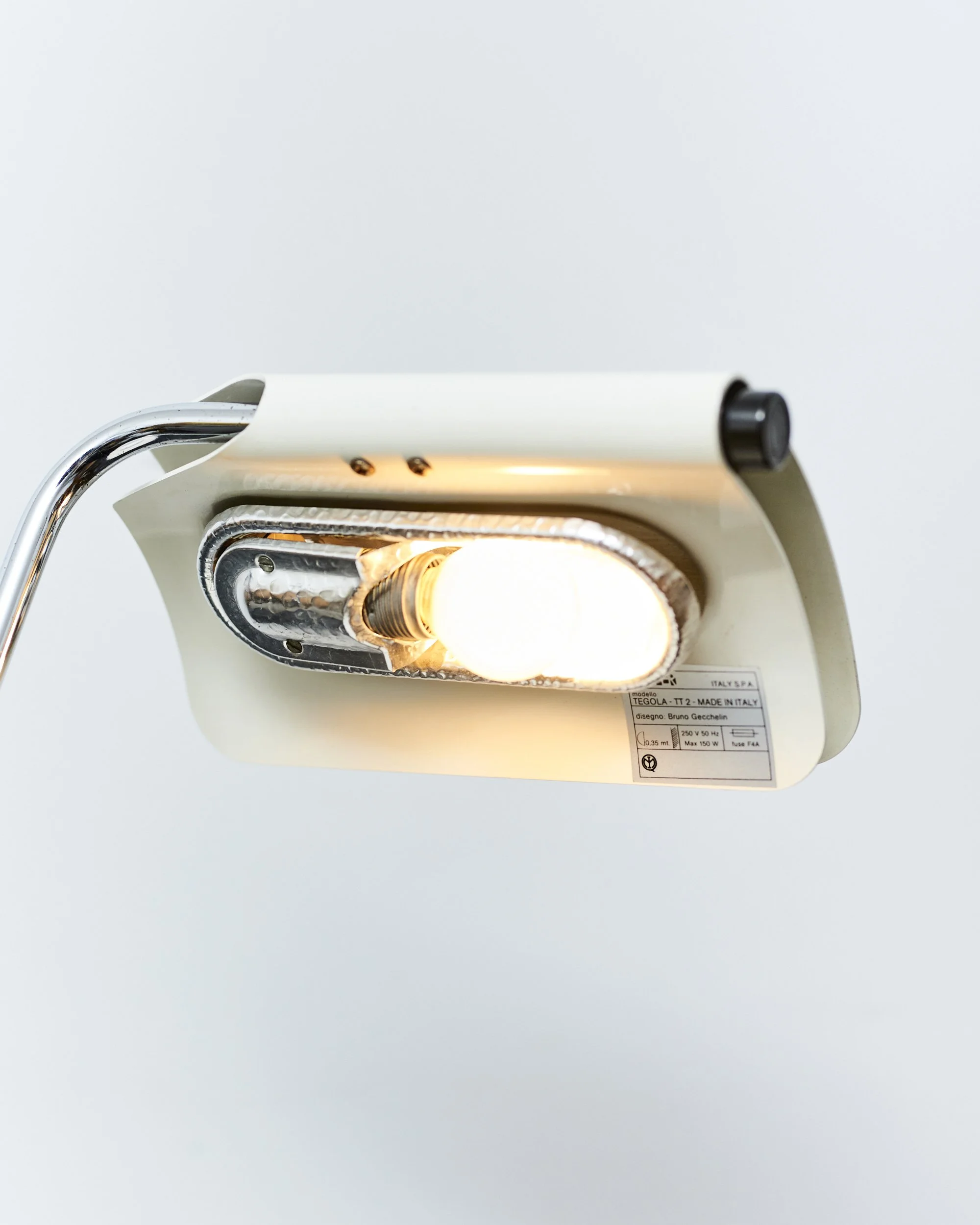 desk.table.lamp.tegola.bruno.gecchelin.pollox.skipper.1970.white.marble 4.jpg