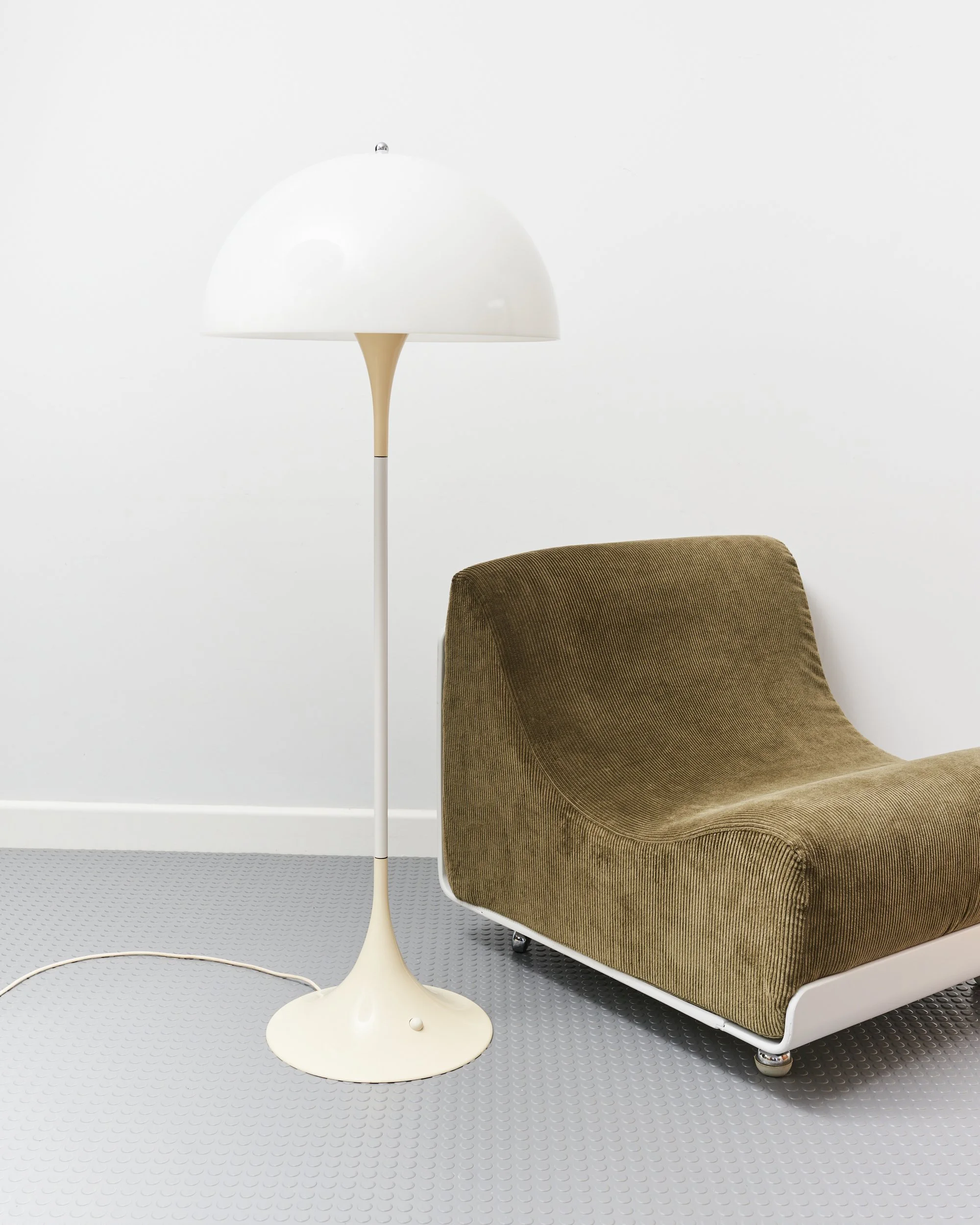 vintage.panthella.floor.lamp.verner.panton.louis.poulsen.1971 9.jpg