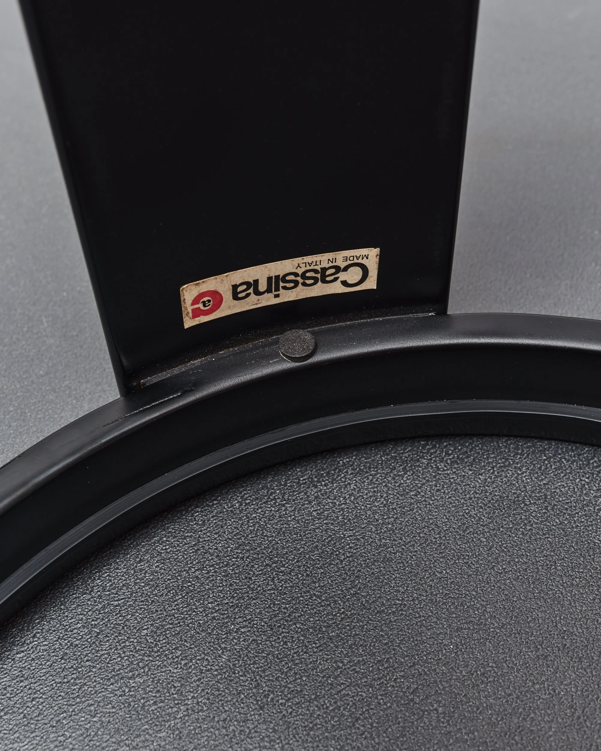 gianfranco.frattini.model.783.nestling.tables.cassina.1960s 9.jpg