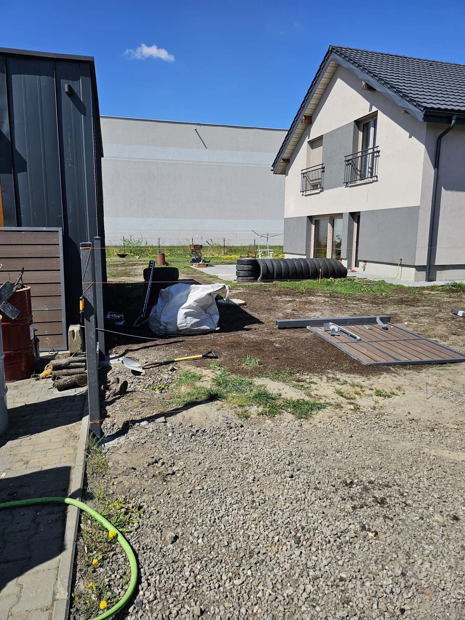 WhatsApp Image 2025-05-06 at 07.15.22.jpeg