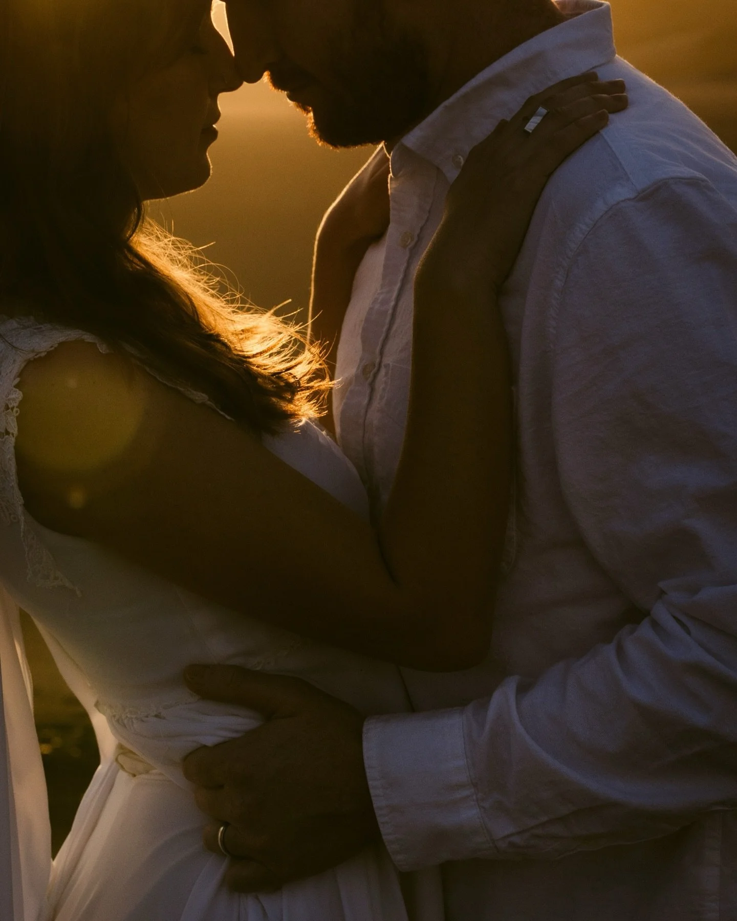 Barefoot in the sand. 

📍 Ma-le&rsquo;l dunes, Humboldt County
📷 R5 50mm and 35mm