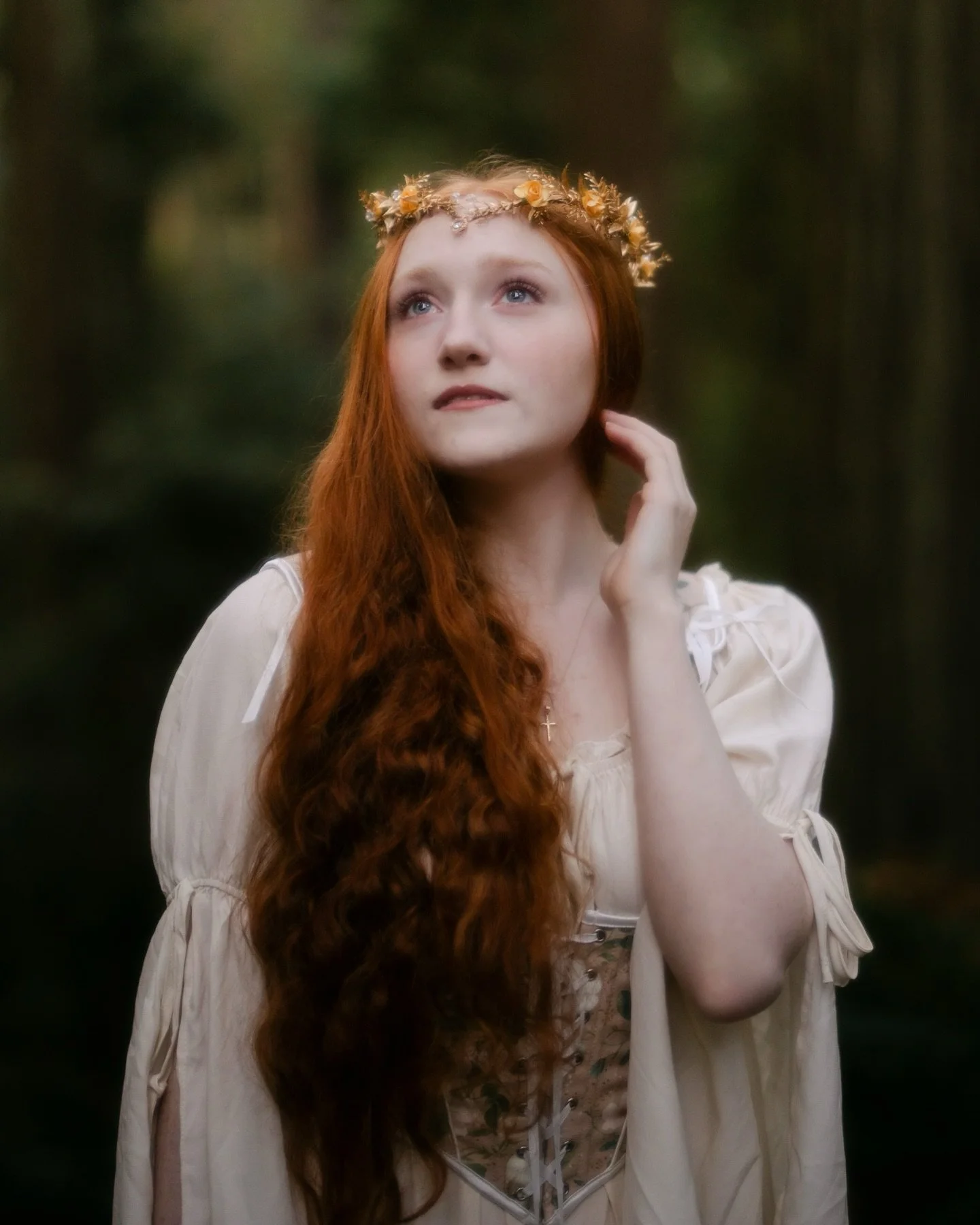 Serenity in the Redwoods. 

#humboldtcounty #redwoods #portrait #travel #destination 

@visiteureka @visithumboldt @visitlostcoast @101thingstodohumboldt 

keywords: Redwoods photographer, Humboldt County, California elopement photographer serving Hu