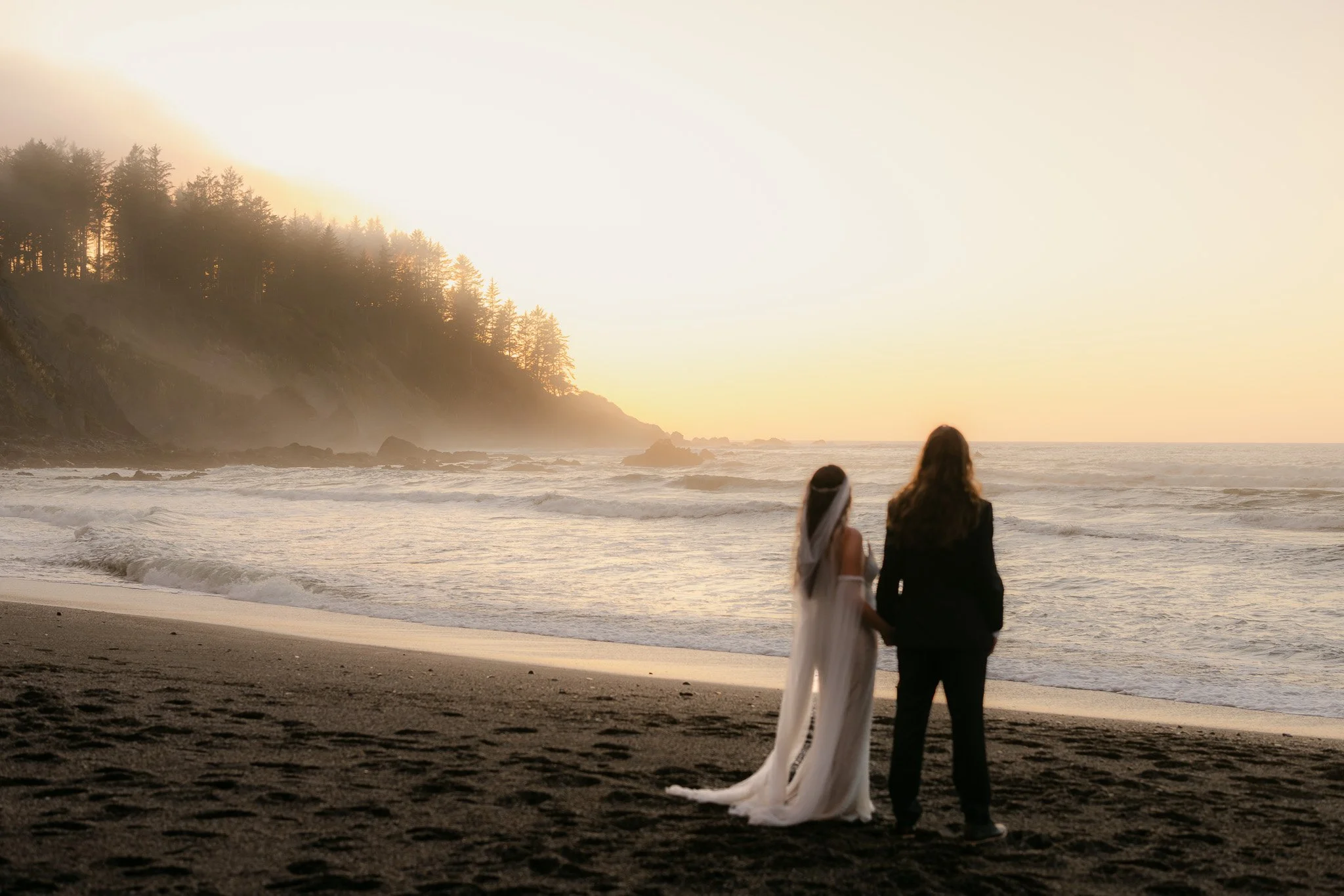 Riki and ray choose to elopement in trinidad california.  they had a lord of the rings themed elopement and wanted whimsical and magical feel to the photos.  They chose two locations in Trinidad focusing around sunset and best light.