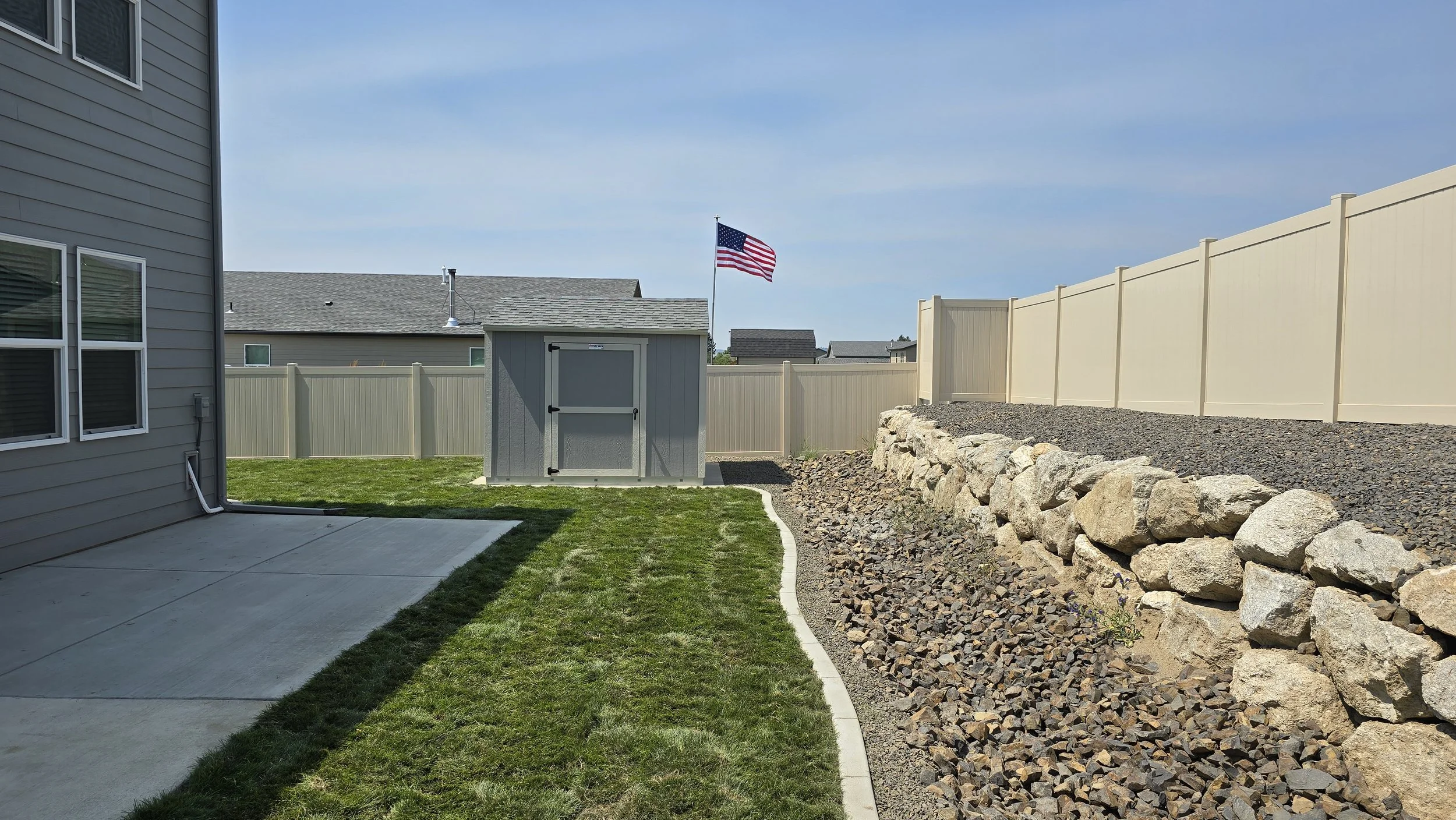 Oranssi project: slat roof