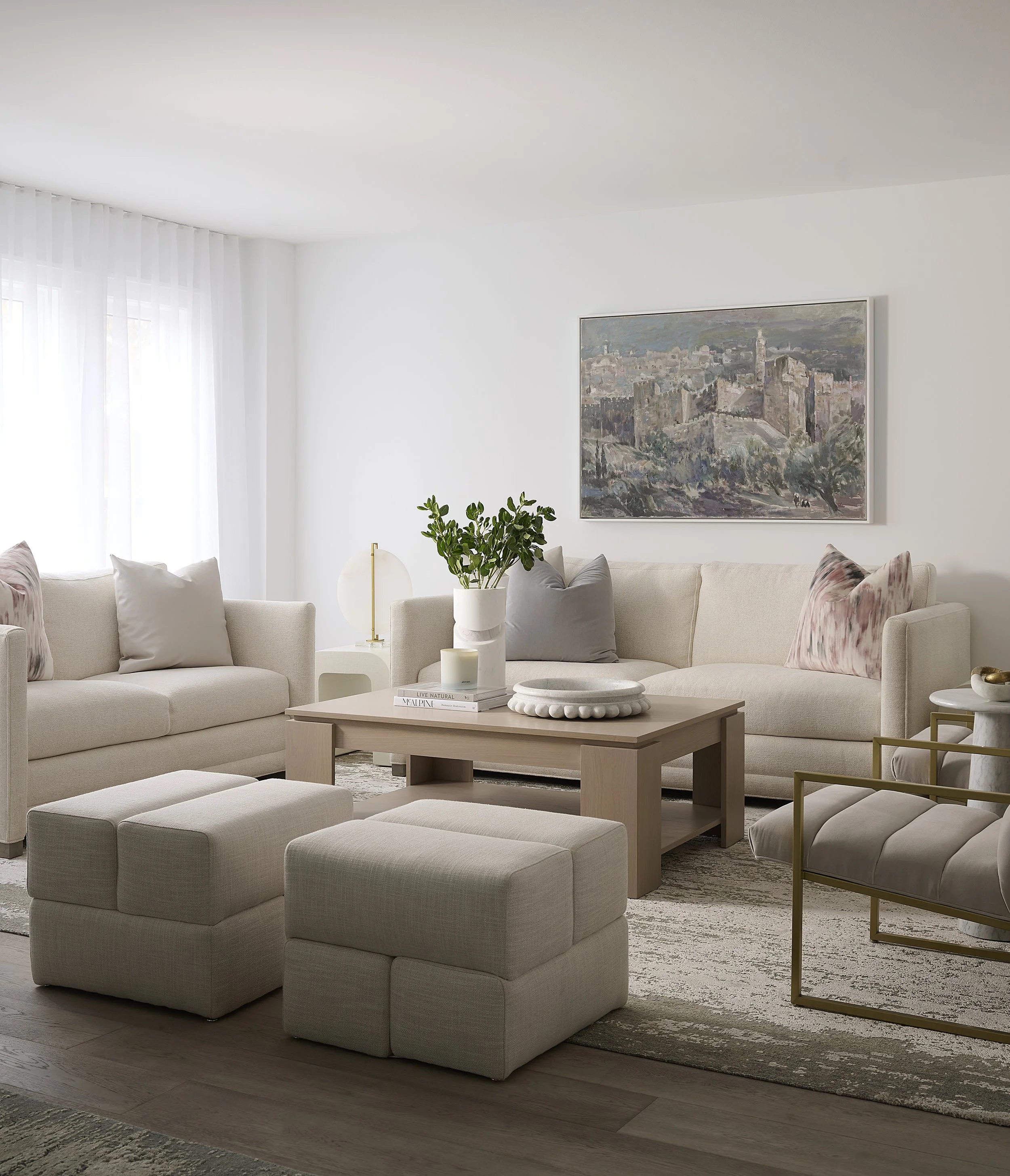 Inside A Bright and Airy Family Home That’s Made For Entertaining