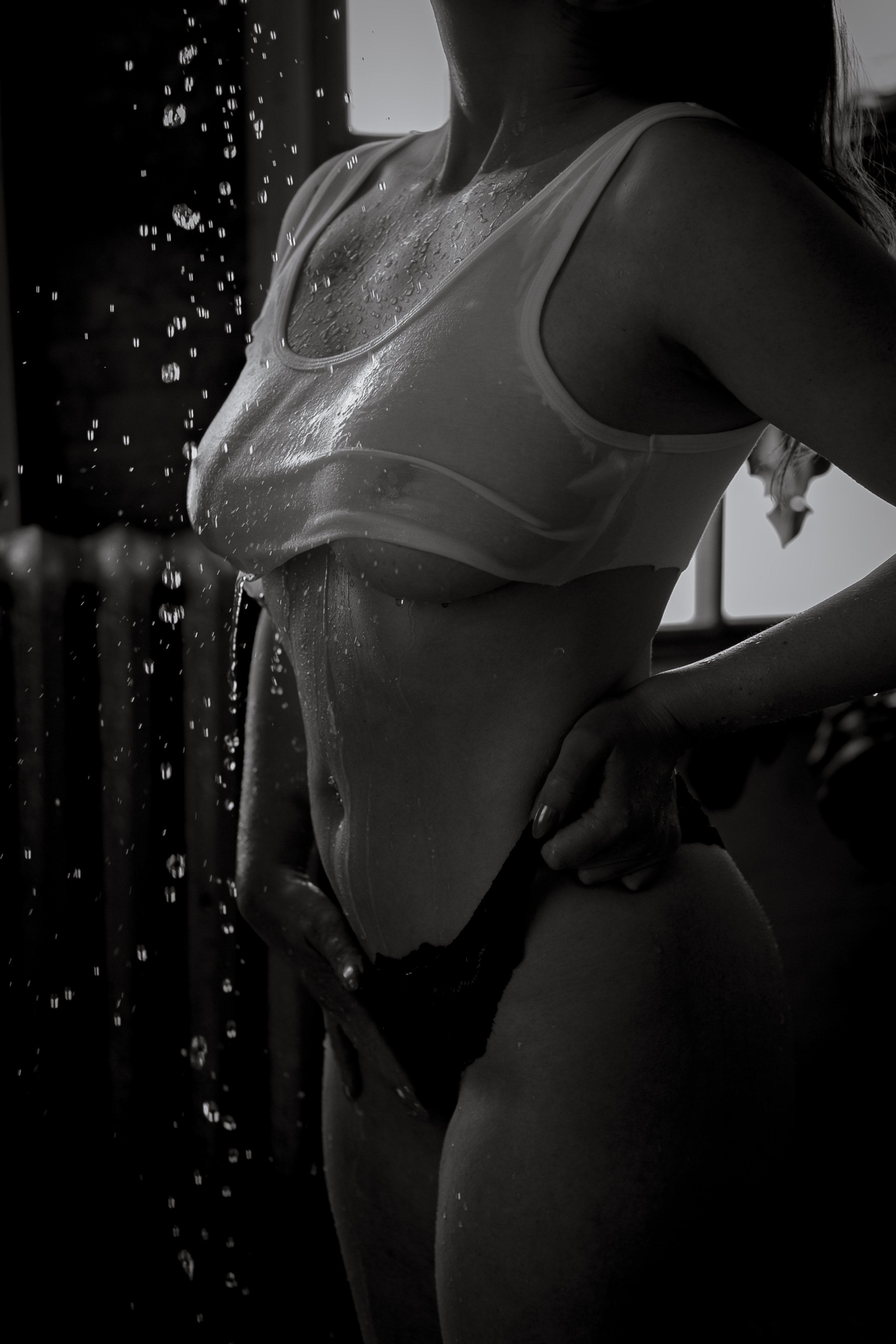 Winnipeg boudoir photography empowering photography sessions body-positive photoshoots in Winnipeg Luxury Winnipeg boudoir photographer