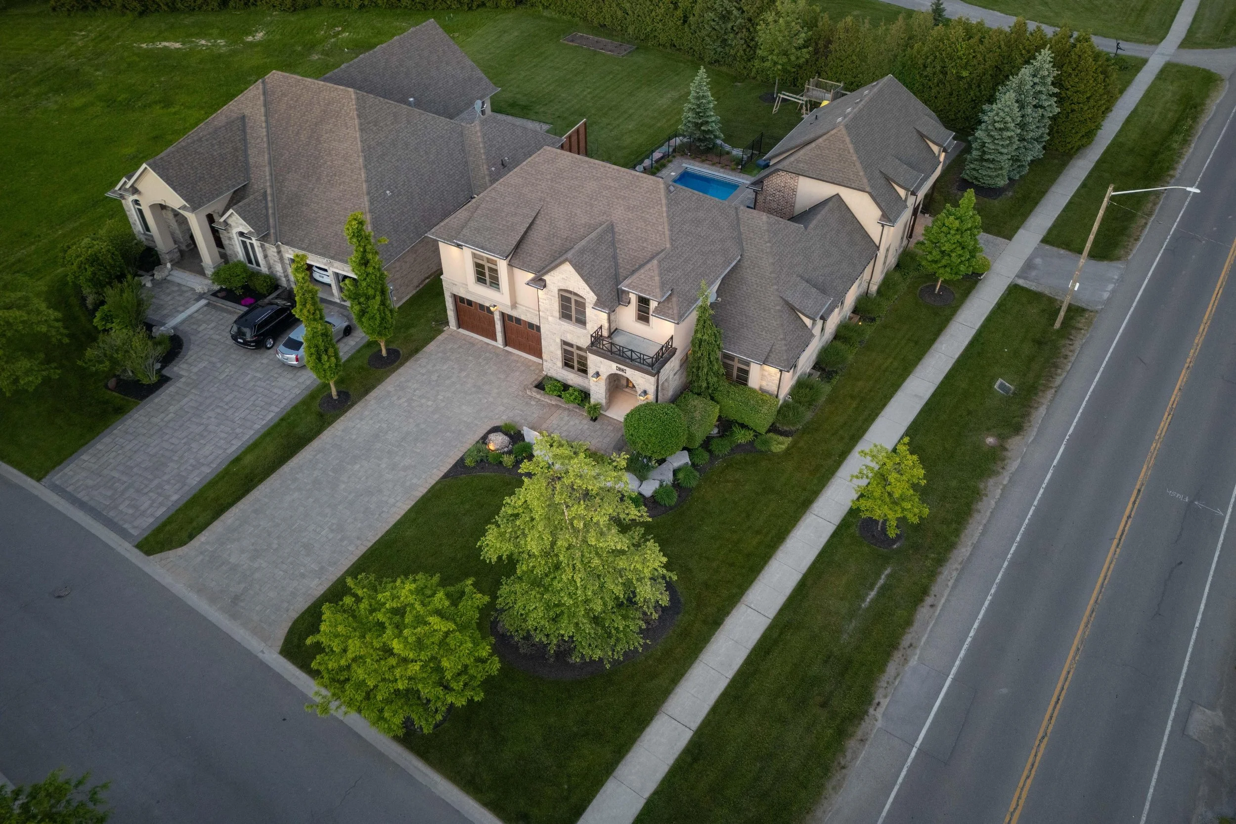 50 Sandalwood Cres - 6.jpg