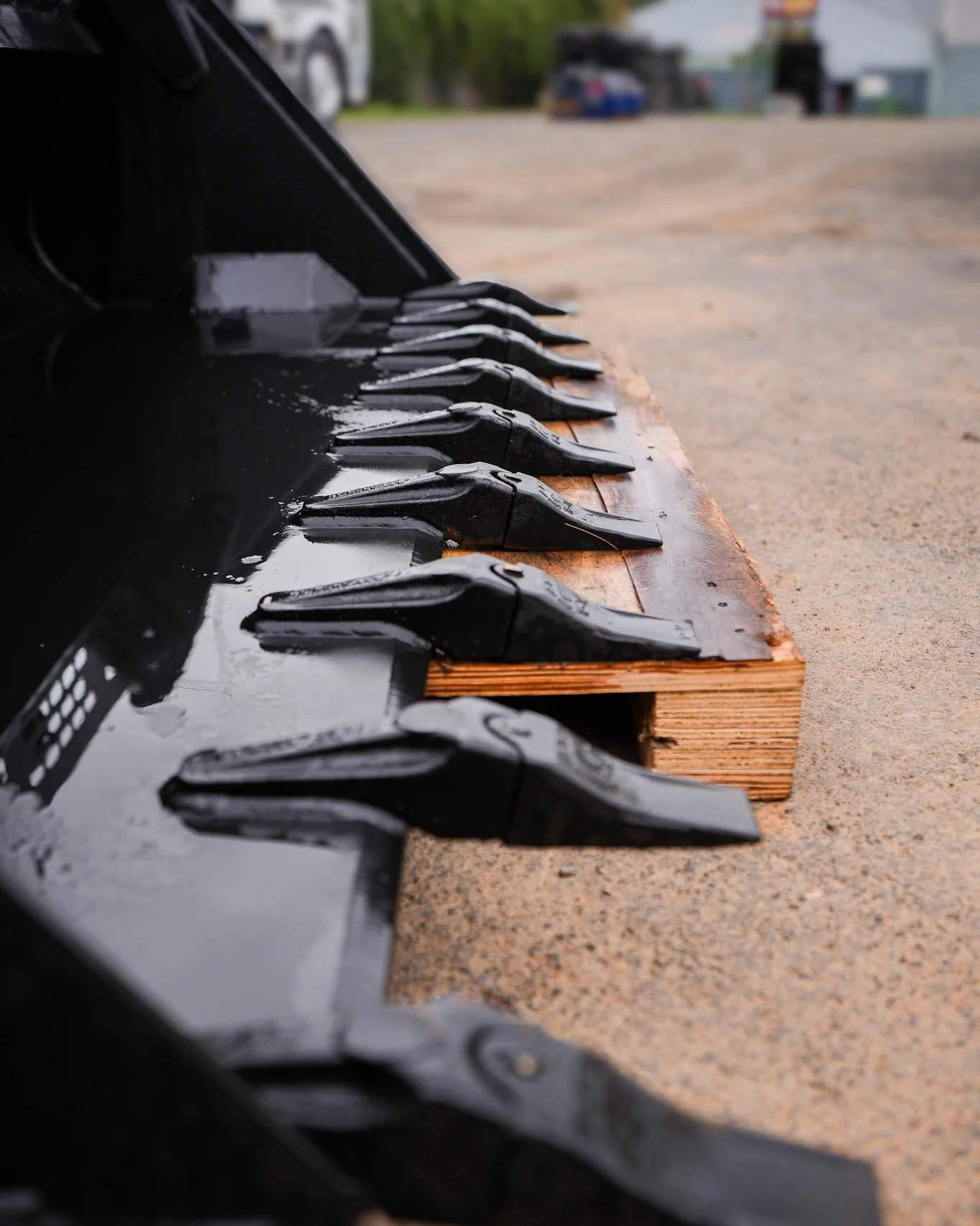 Work smarter with the Norm Engineering 4-in-1 Bucket 🔧
Built tough for digging, loading, grading and clamping, it&rsquo;s one of the most versatile attachments you can put on site.
Available now at Tri Clark Brothers &mdash; explore our stock today 