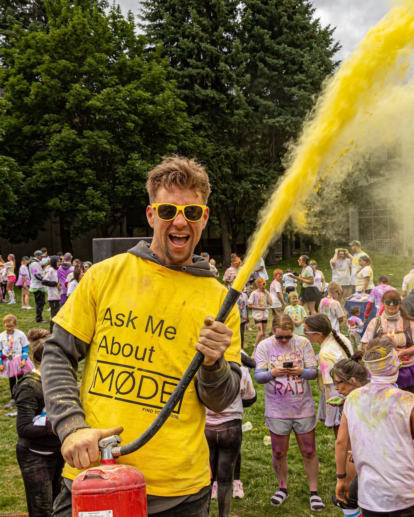 COLOR. CHAOS. COMMUNITY.💥
This year&rsquo;s Color Me Rad 5K at MODE was pure electric energy from the first step to the last splash of color 🎨💨

Thank you to every runner, walker, dancer, and color-thrower who made it unforgettable. You brought th