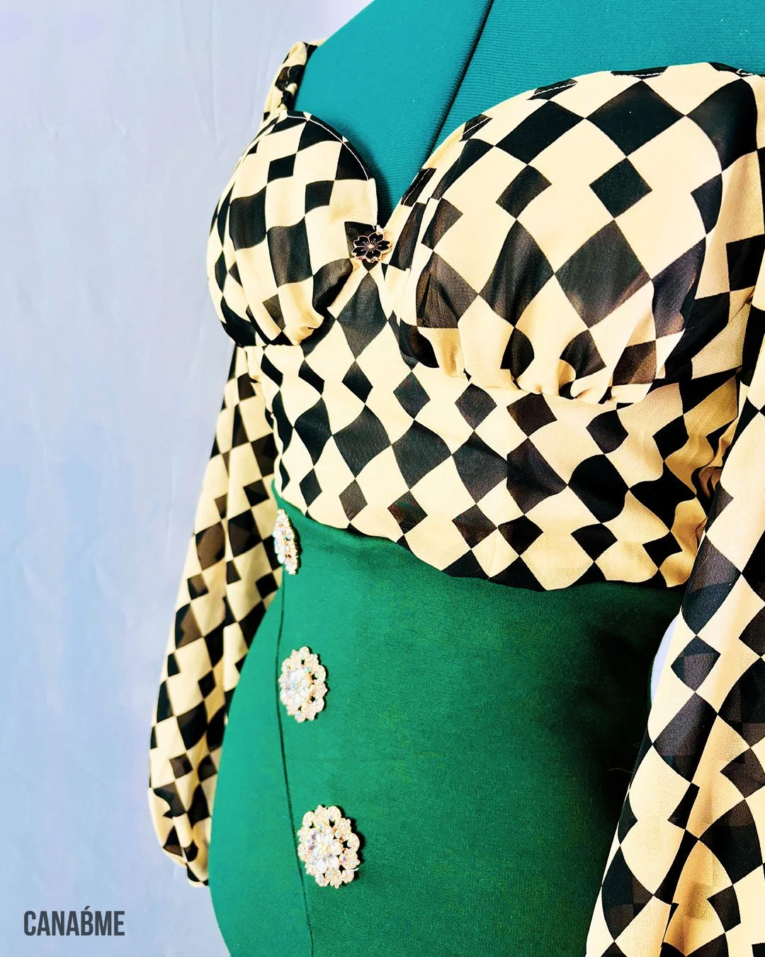 Dizzy G_Qtr Side 2 CU.jpg