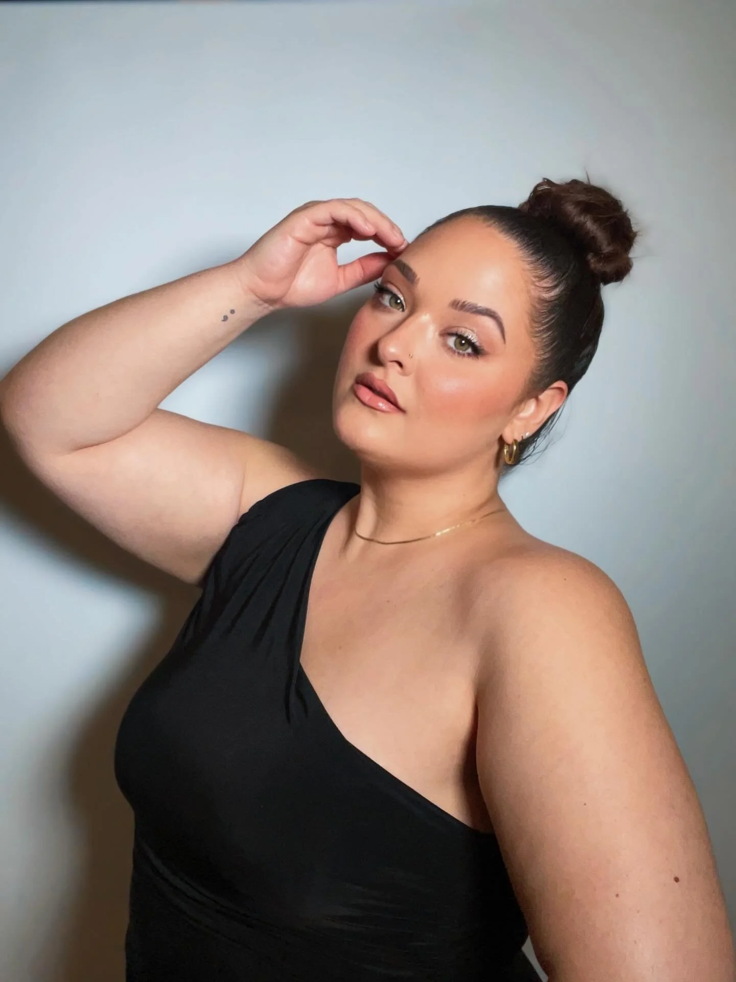 🤍☁️💘🗳️ &ldquo;True love is inexhaustible. The more you give, the more you have.&rdquo; Shakespeare