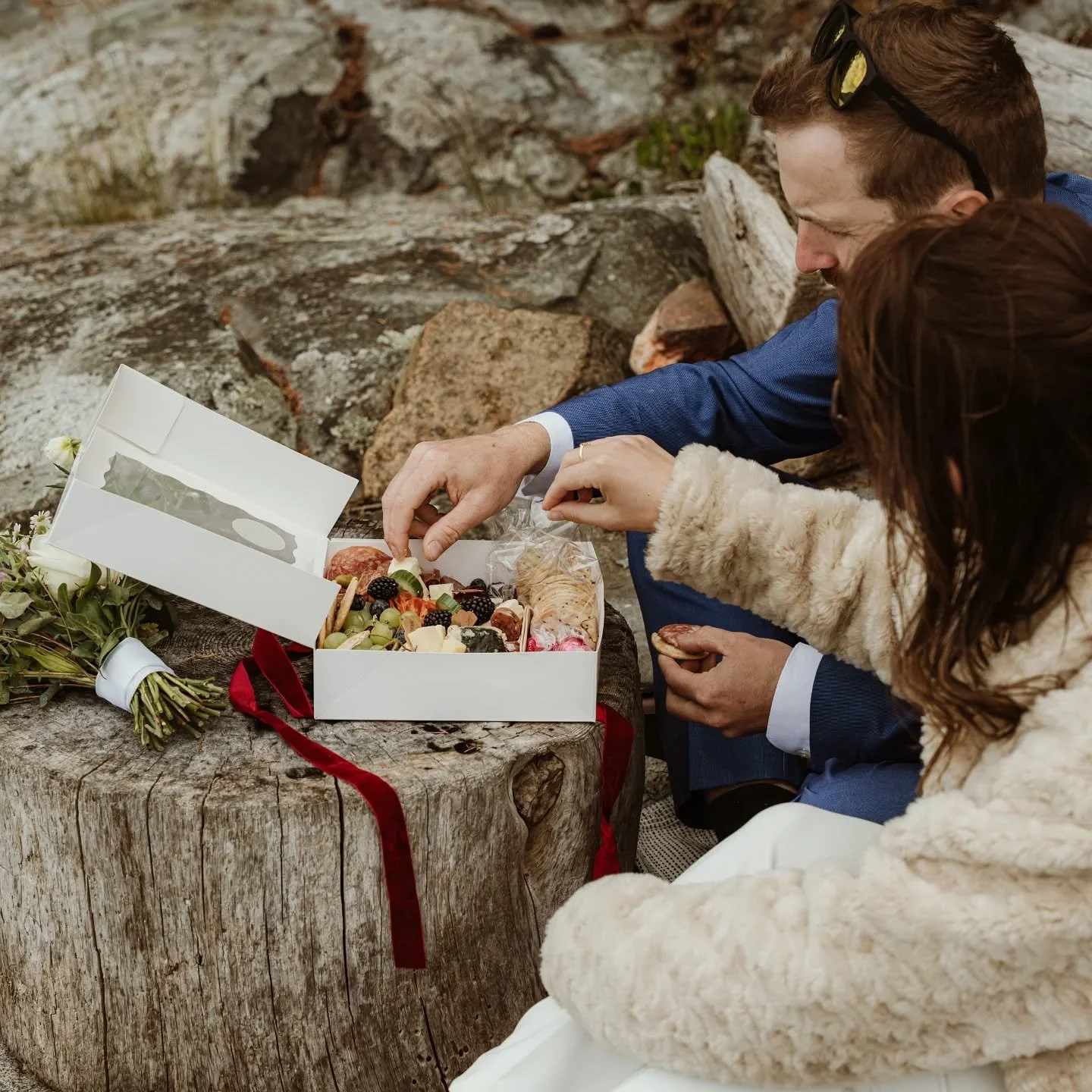 The Graze team had the honour of being a part of a very special giveaway 💍

An elopement of dreams ✨ a private, intimate setting with a stunning backdrop of ocean and mountains 

We couldn't stop smiling when we received these photos from @gabrielal