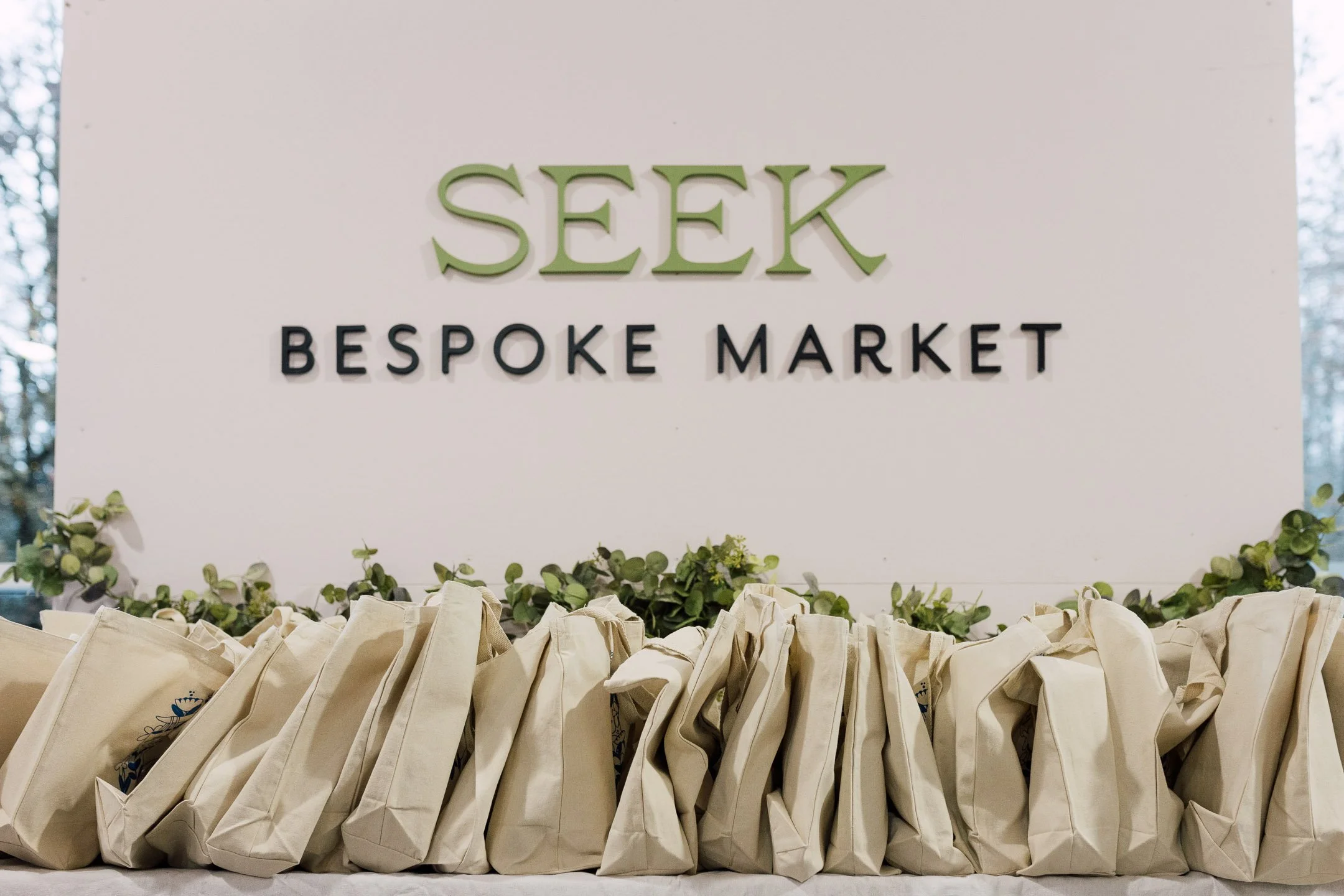 241108_BespokeMarketSquamish_NinaLaFlammePhotography_34.jpg