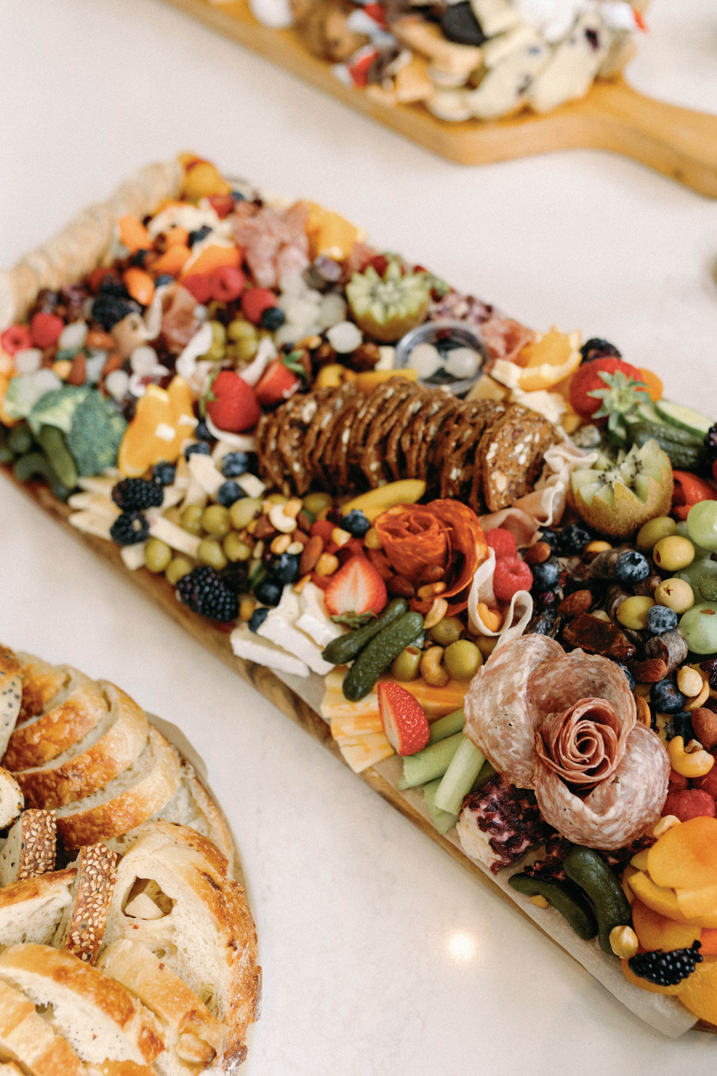 20-person-grazing-platter.jpg