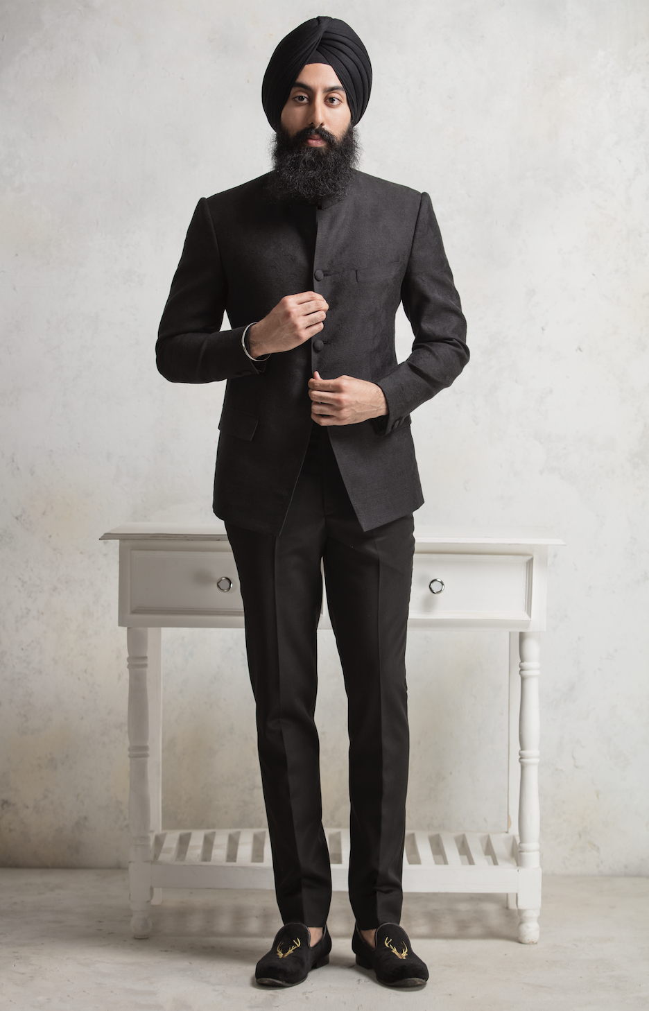 Gurpreet Sarin - Full Body.png