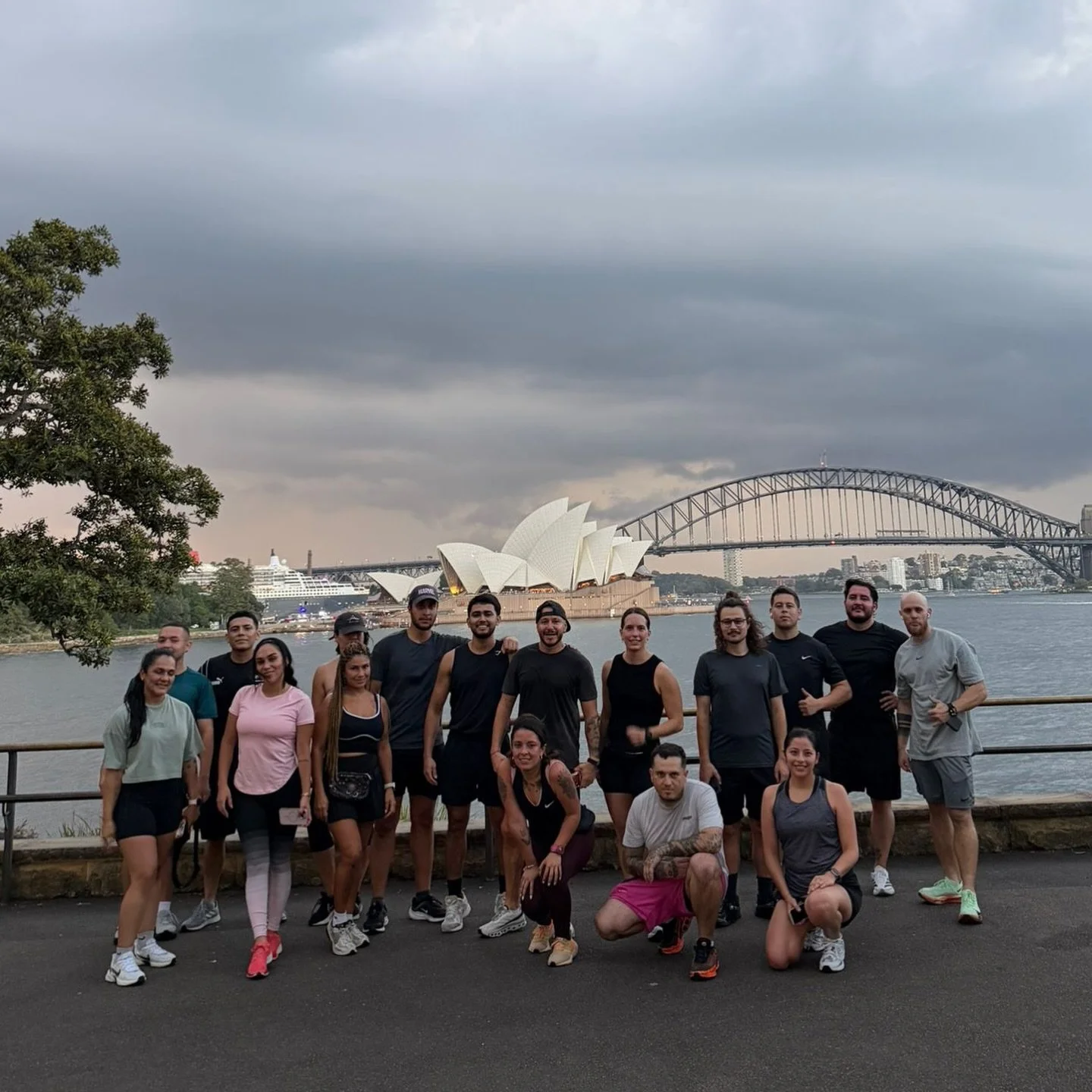 Gracias a los que participaron en nuestro &uacute;ltimo Run Club 🏃🏻&zwj;♀️💚✨

Nos vemos el pr&oacute;ximo Mi&eacute;rcoles 18 de Marzo ✨ 6:20pm ⚡️ en Museum Station 

#RunClub #AlegriasRunClun #EstudiarenAustralia