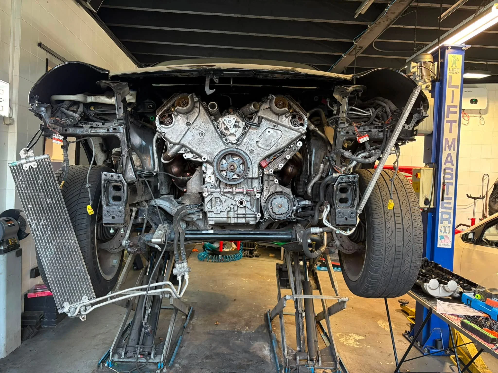 Porsche Cayenne 4.5 S engine rebuild