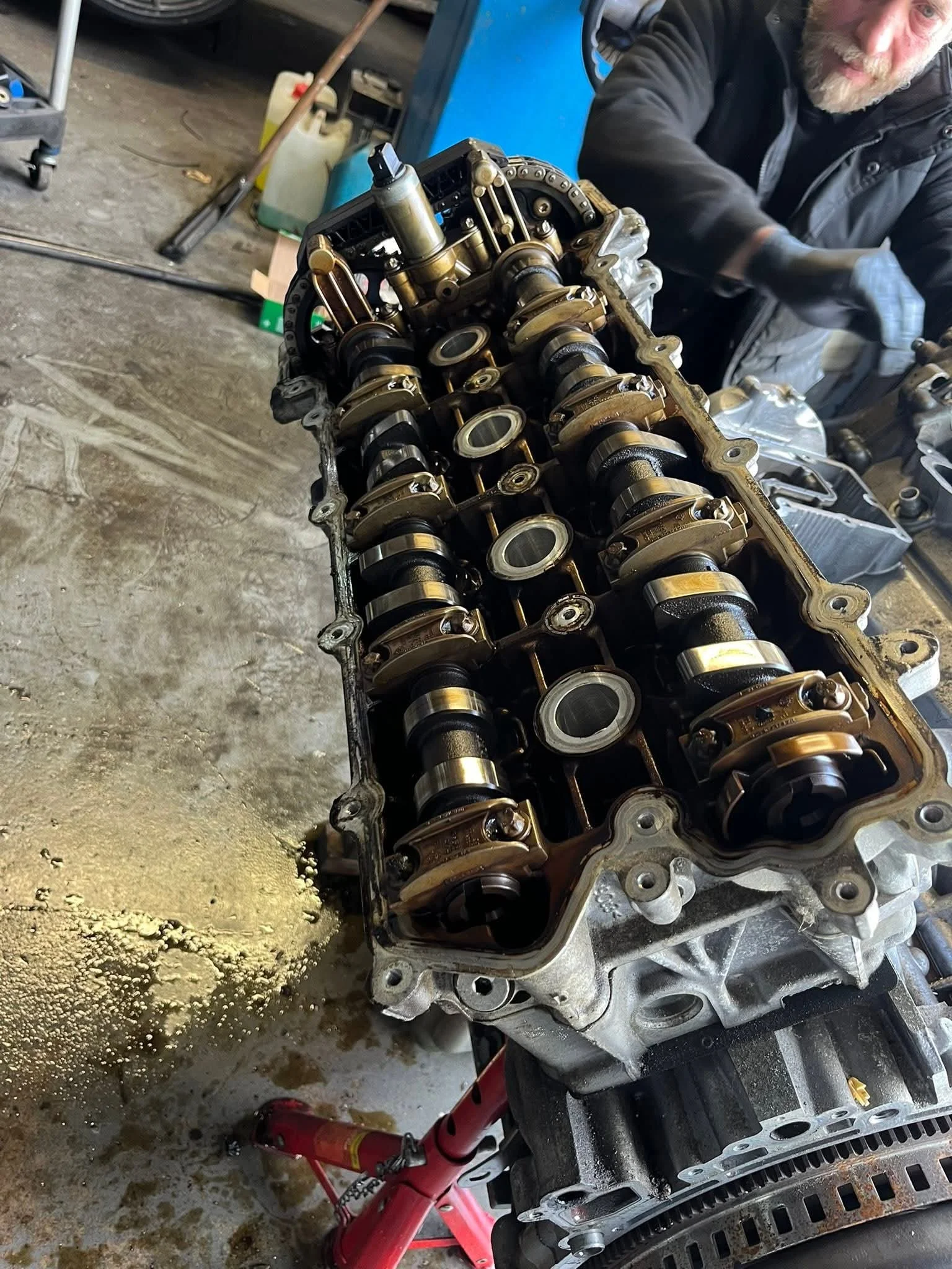 Porsche Cayenne 4.5 S engine rebuild